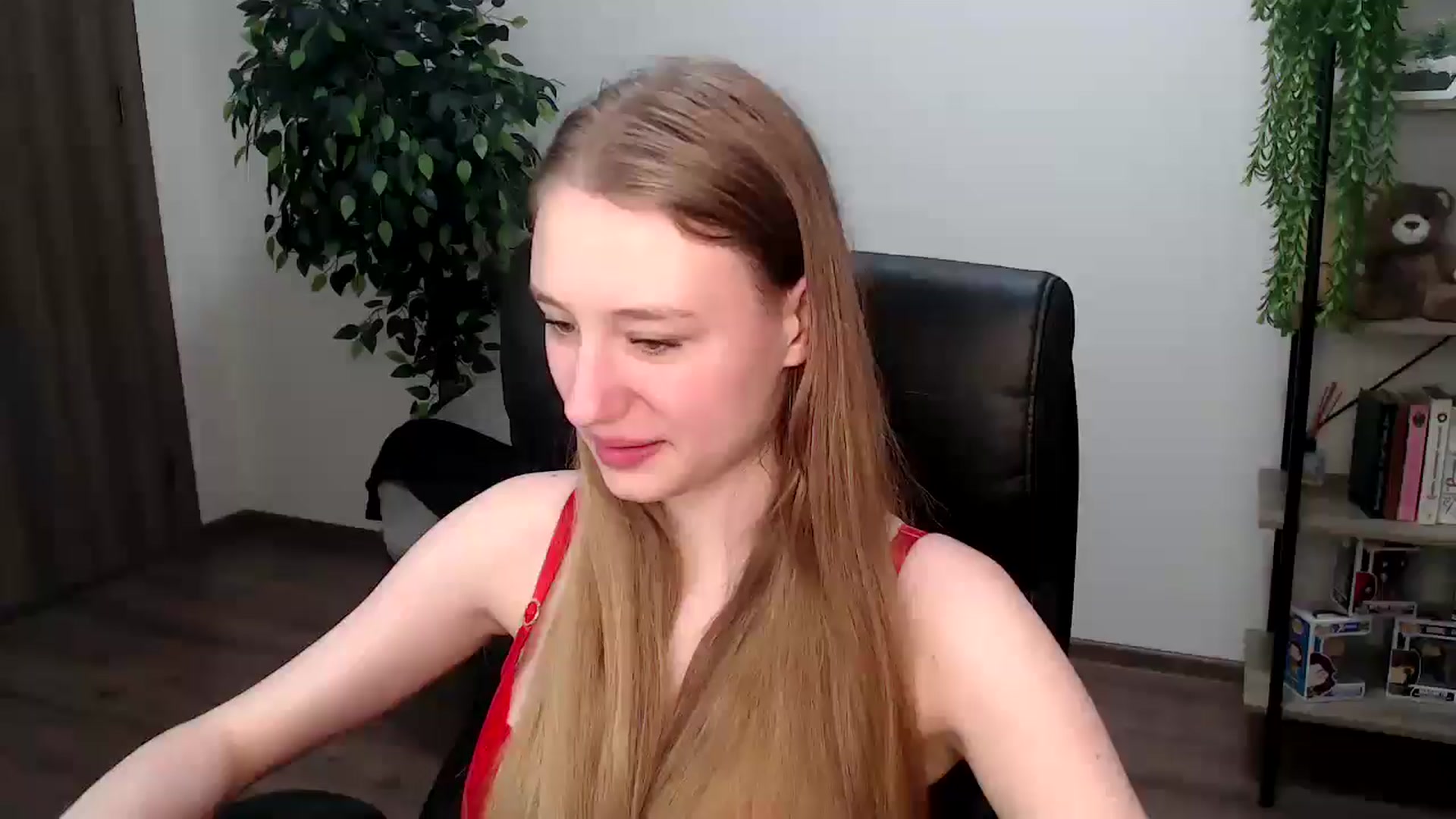 Gallery image thumbnail from HaleyVixen's myfreecams stream on, 11/30/2024, 12:47 image 15 of 20
