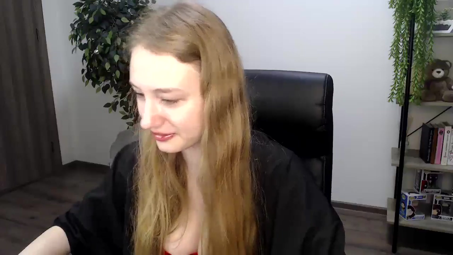 Gallery image thumbnail from HaleyVixen's myfreecams stream on, 12/02/2024, 10:58 image 11 of 20