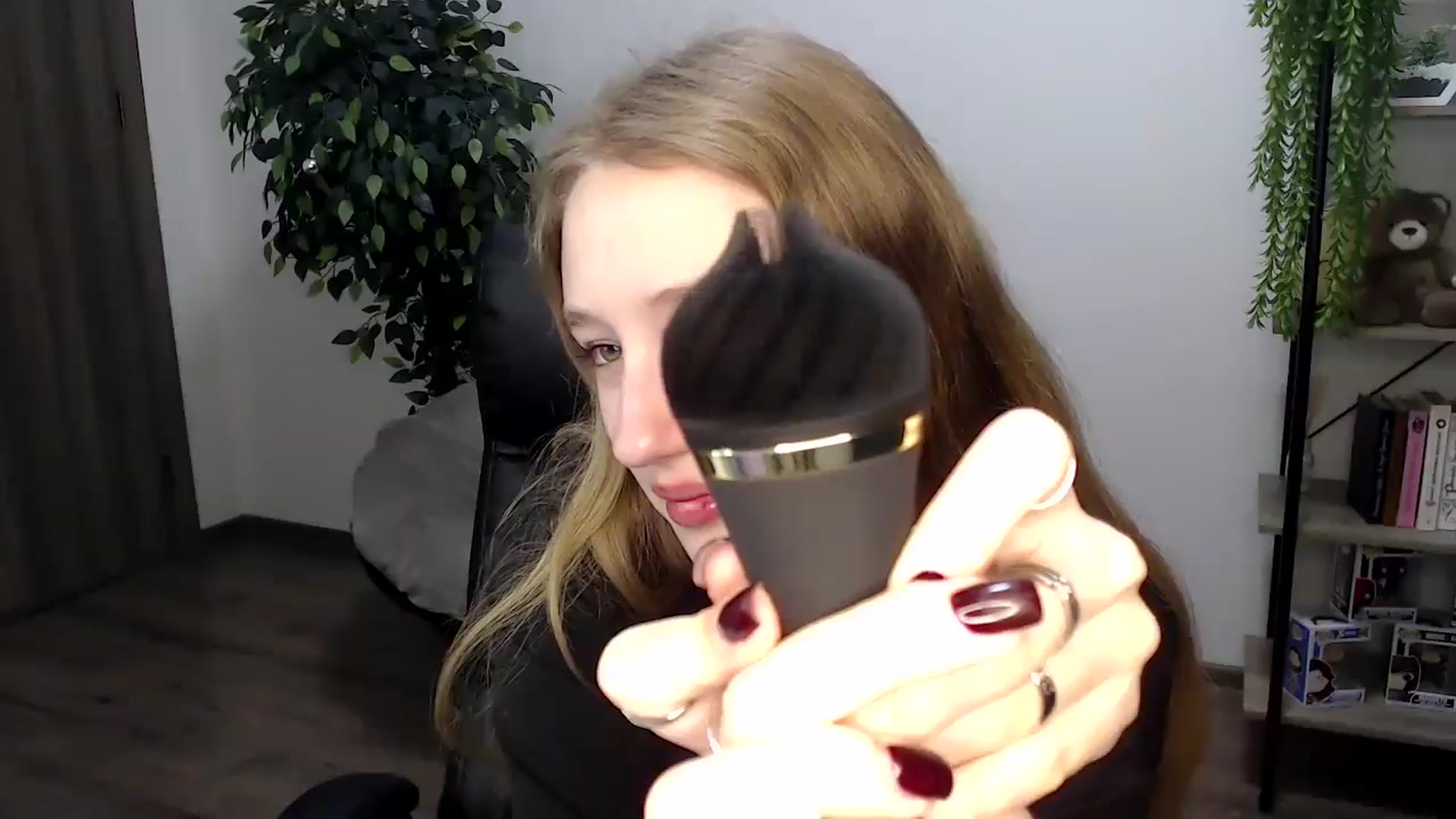 Gallery image thumbnail from HaleyVixen's myfreecams stream on, 12/02/2024, 10:58 image 7 of 20