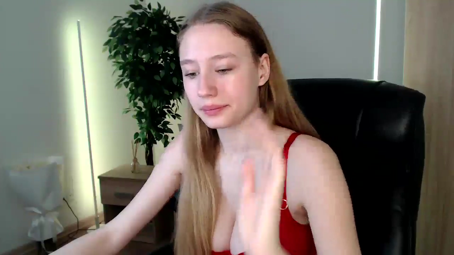 Gallery image thumbnail from HaleyVixen's myfreecams stream on, 12/17/2024, 10:47 image 20 of 20