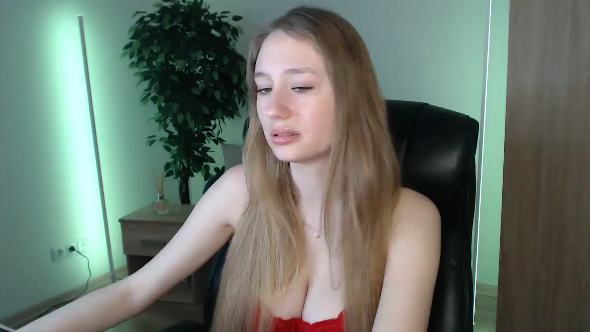 Gallery image thumbnail from HaleyVixen's myfreecams stream on, 01/13/2025, 11:24 image 7 of 20