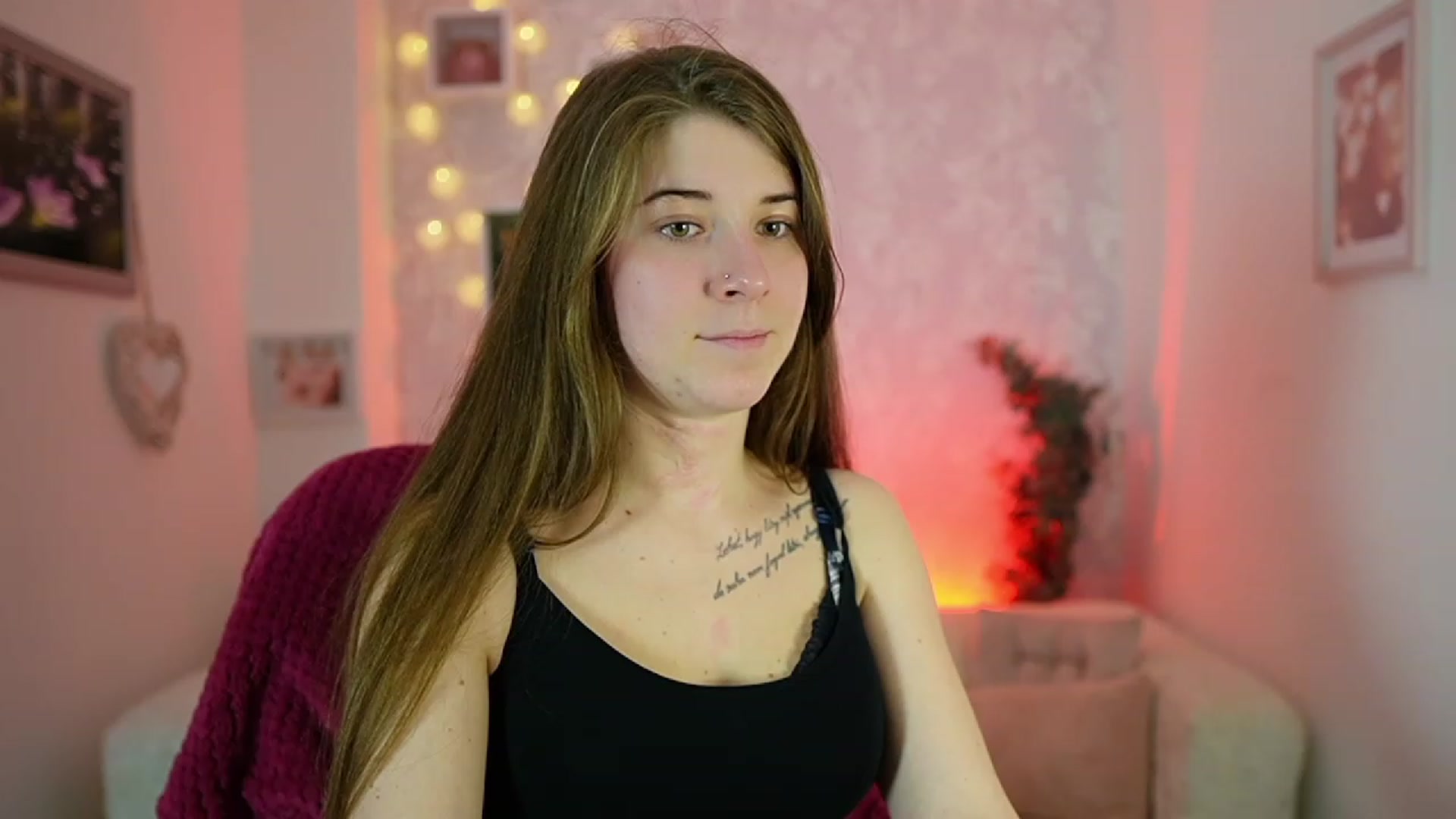 Gallery image thumbnail from Haley_Reed18's myfreecams stream on, 01/02/2024, 15:17 image 16 of 20