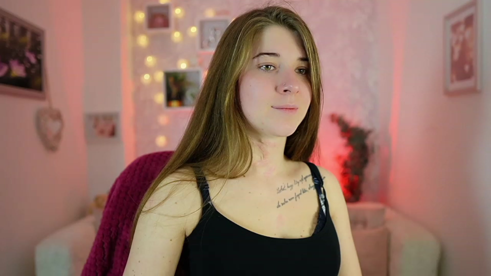 Gallery image thumbnail from Haley_Reed18's myfreecams stream on, 01/02/2024, 15:17 image 19 of 20