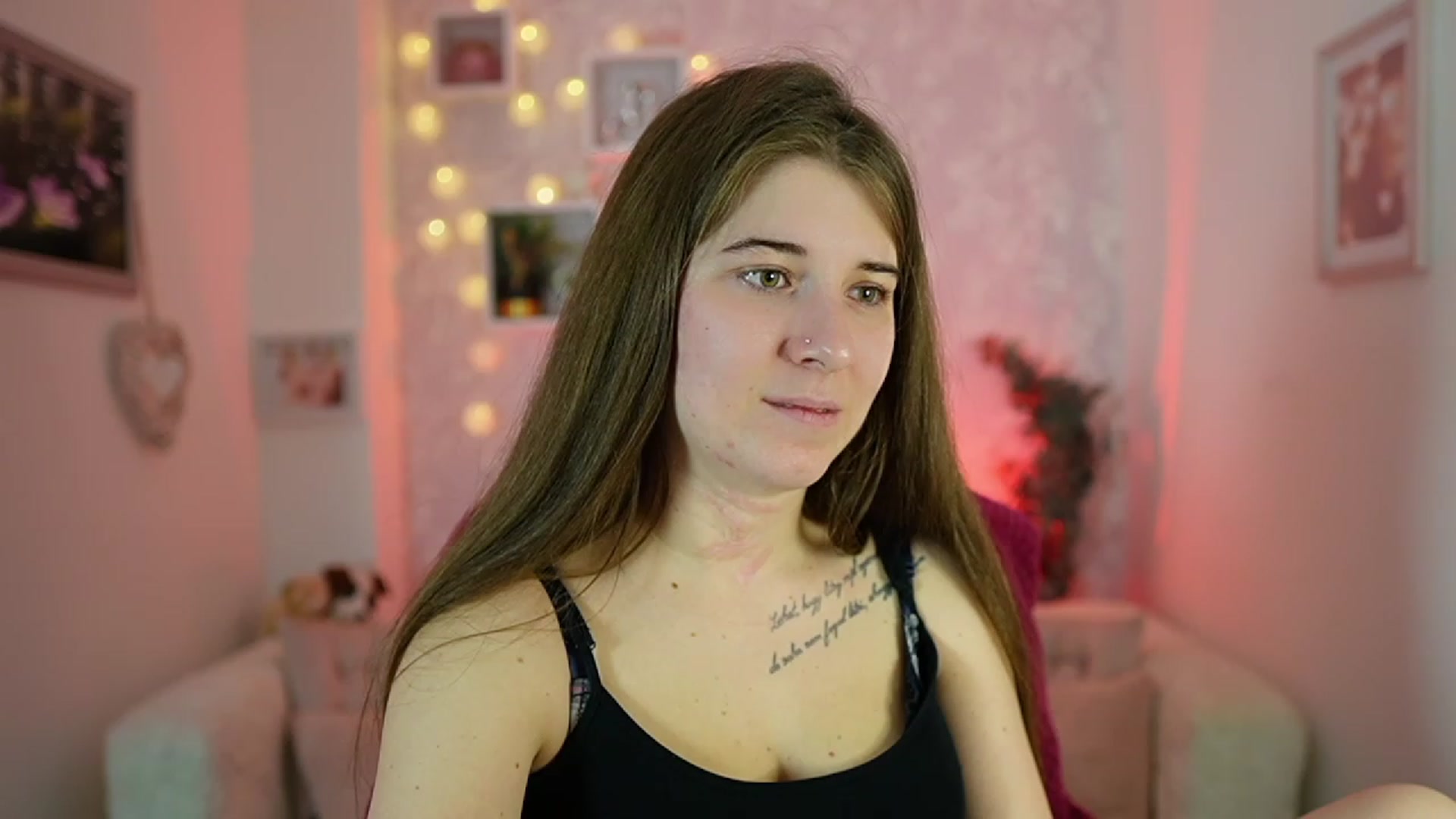 Gallery image thumbnail from Haley_Reed18's myfreecams stream on, 01/02/2024, 17:51 image 13 of 20