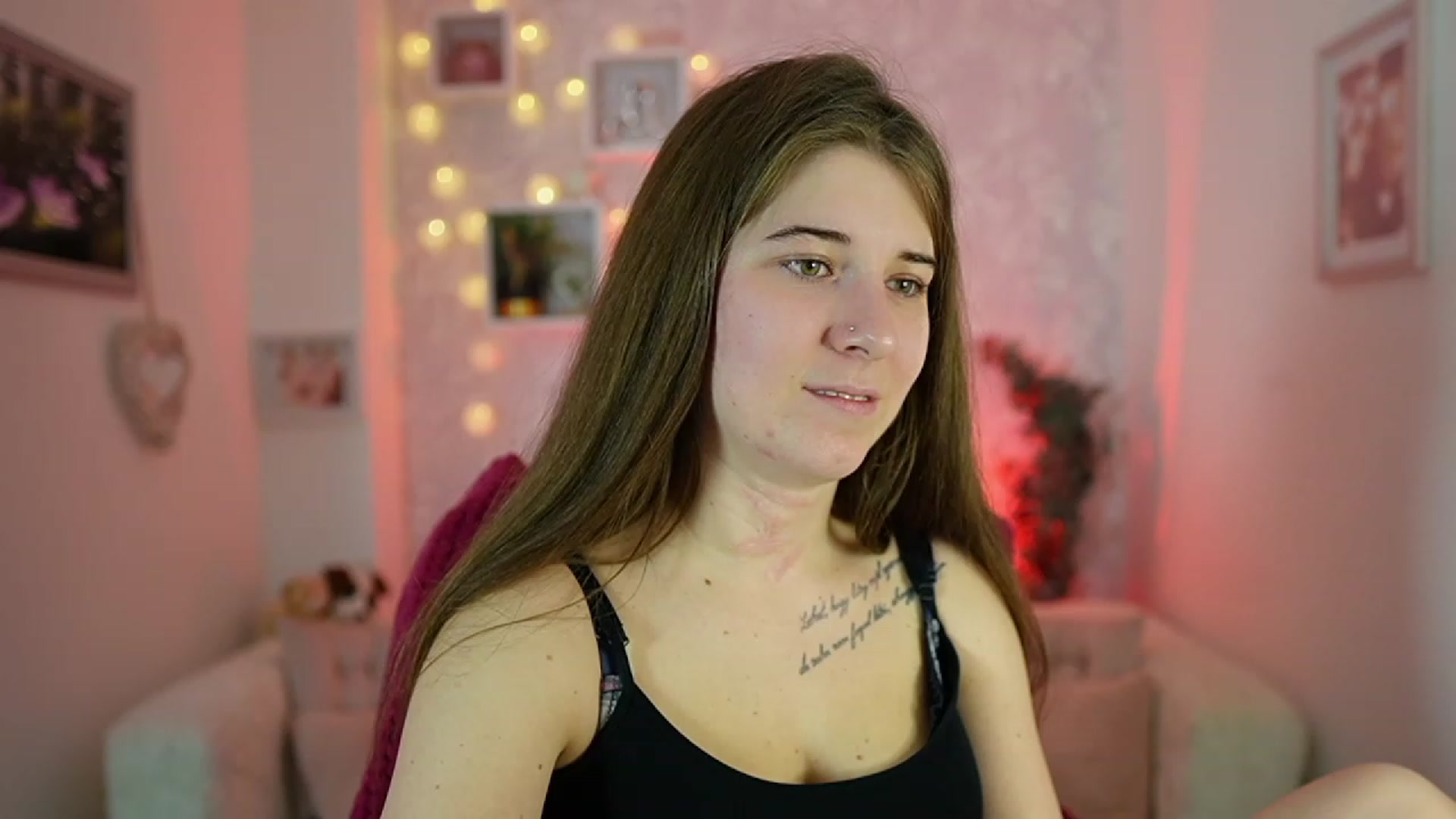 Gallery image thumbnail from Haley_Reed18's myfreecams stream on, 01/02/2024, 17:51 image 5 of 20