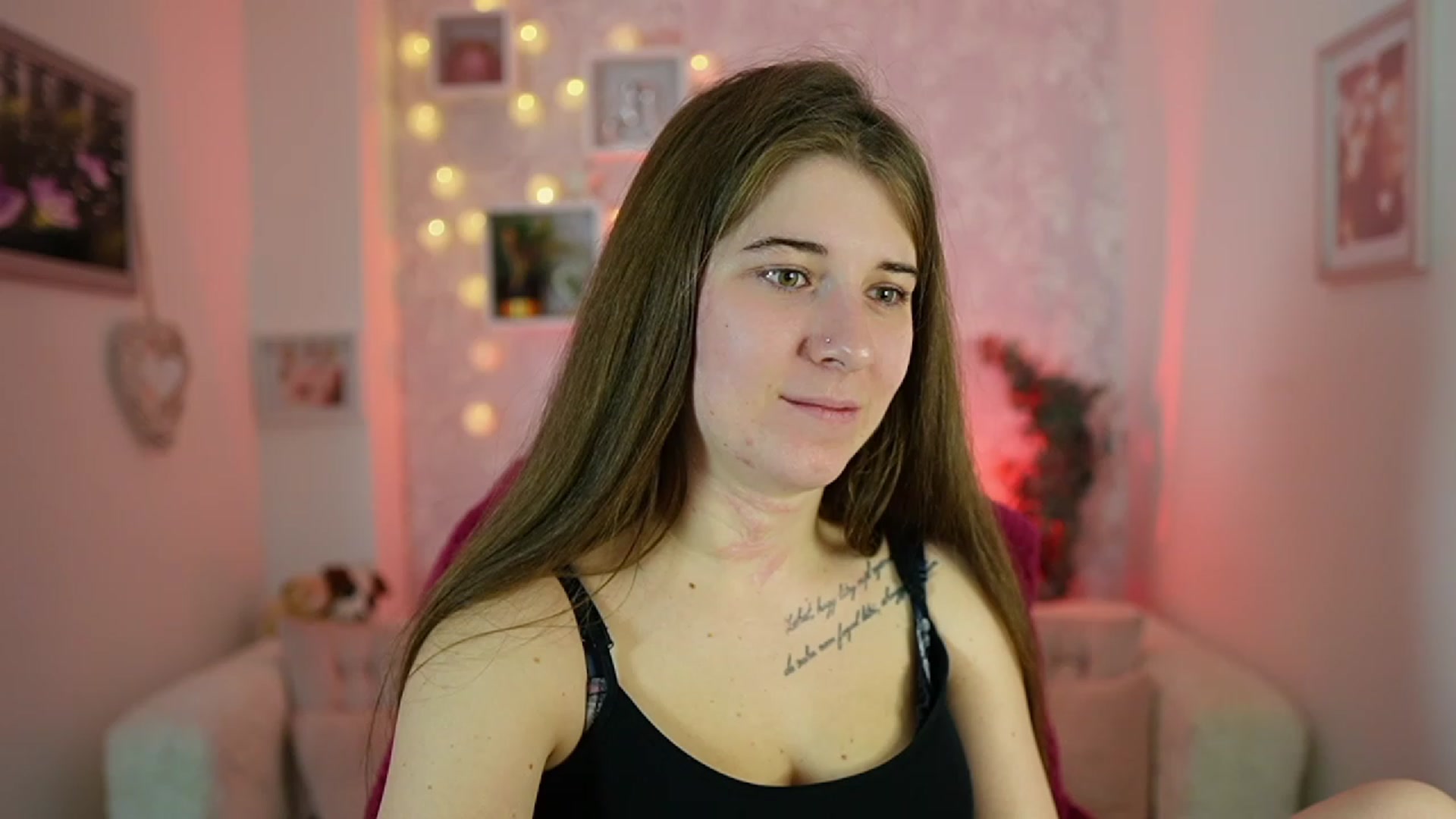 Gallery image thumbnail from Haley_Reed18's myfreecams stream on, 01/02/2024, 17:51 image 11 of 20