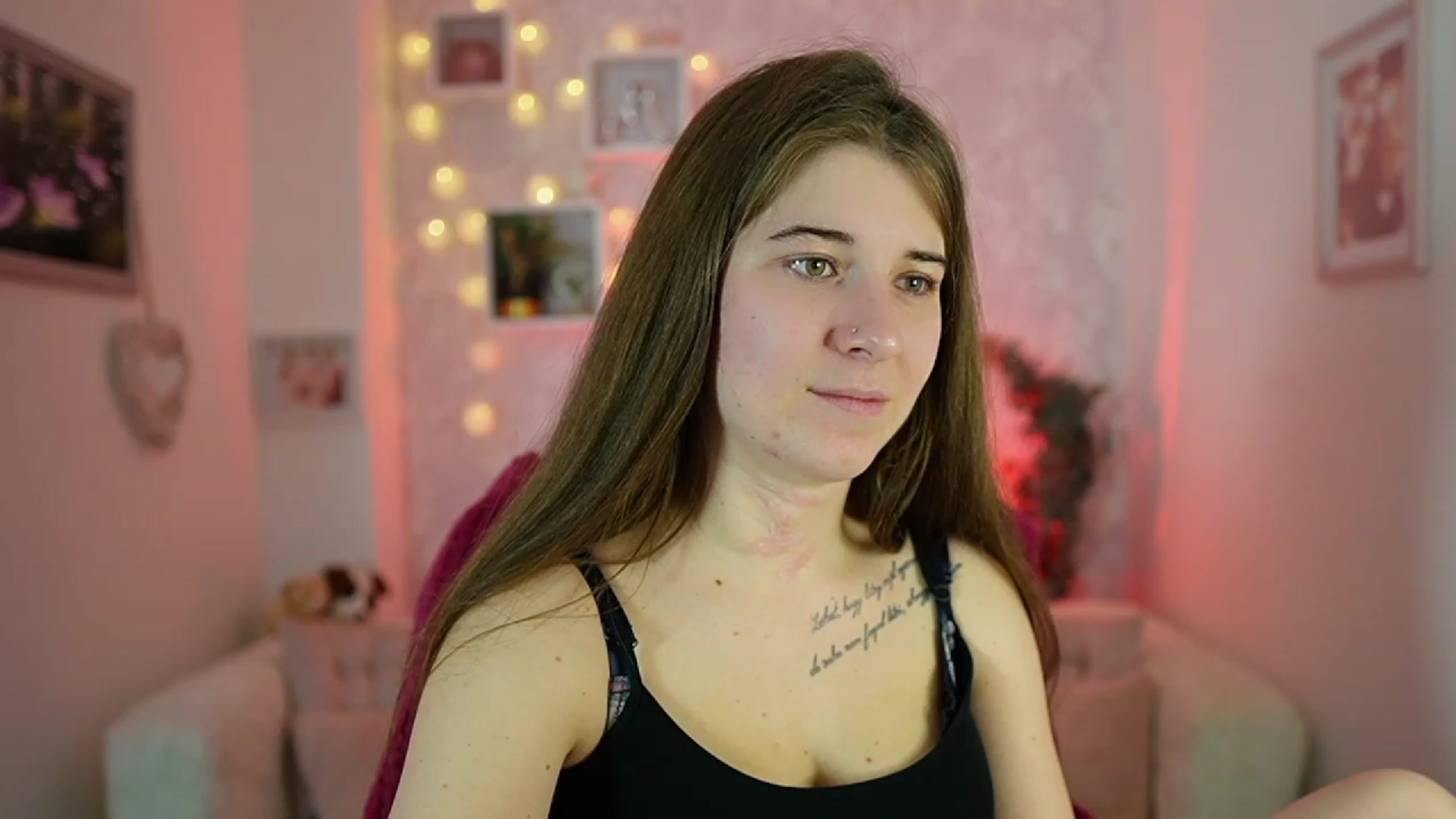 Gallery image thumbnail from Haley_Reed18's myfreecams stream on, 01/02/2024, 17:51 image 2 of 20