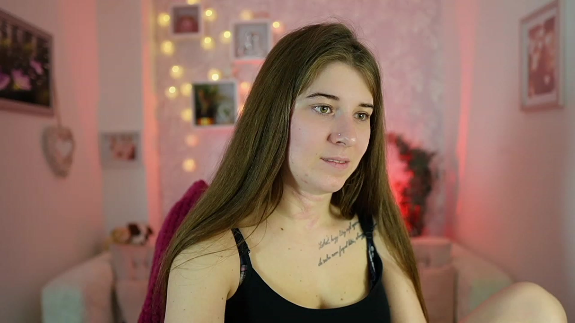 Gallery image thumbnail from Haley_Reed18's myfreecams stream on, 01/02/2024, 17:51 image 15 of 20
