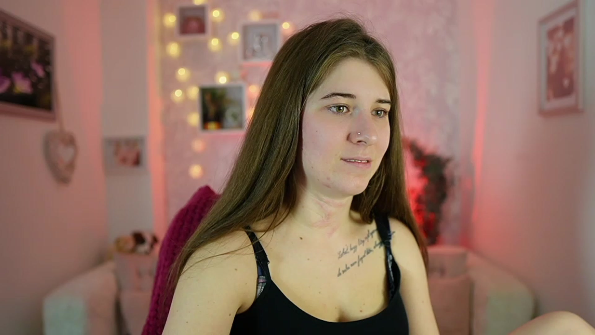 Gallery image thumbnail from Haley_Reed18's myfreecams stream on, 01/02/2024, 17:51 image 1 of 20