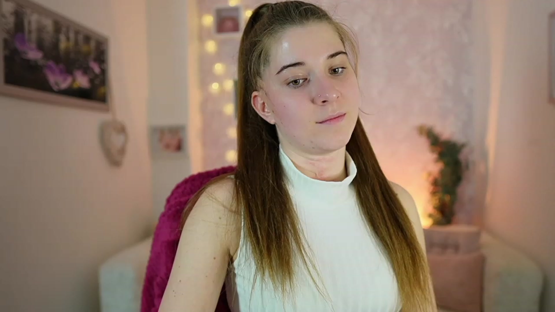 Gallery image thumbnail from Haley_Reed18's myfreecams stream on, 01/04/2024, 15:23 image 2 of 20