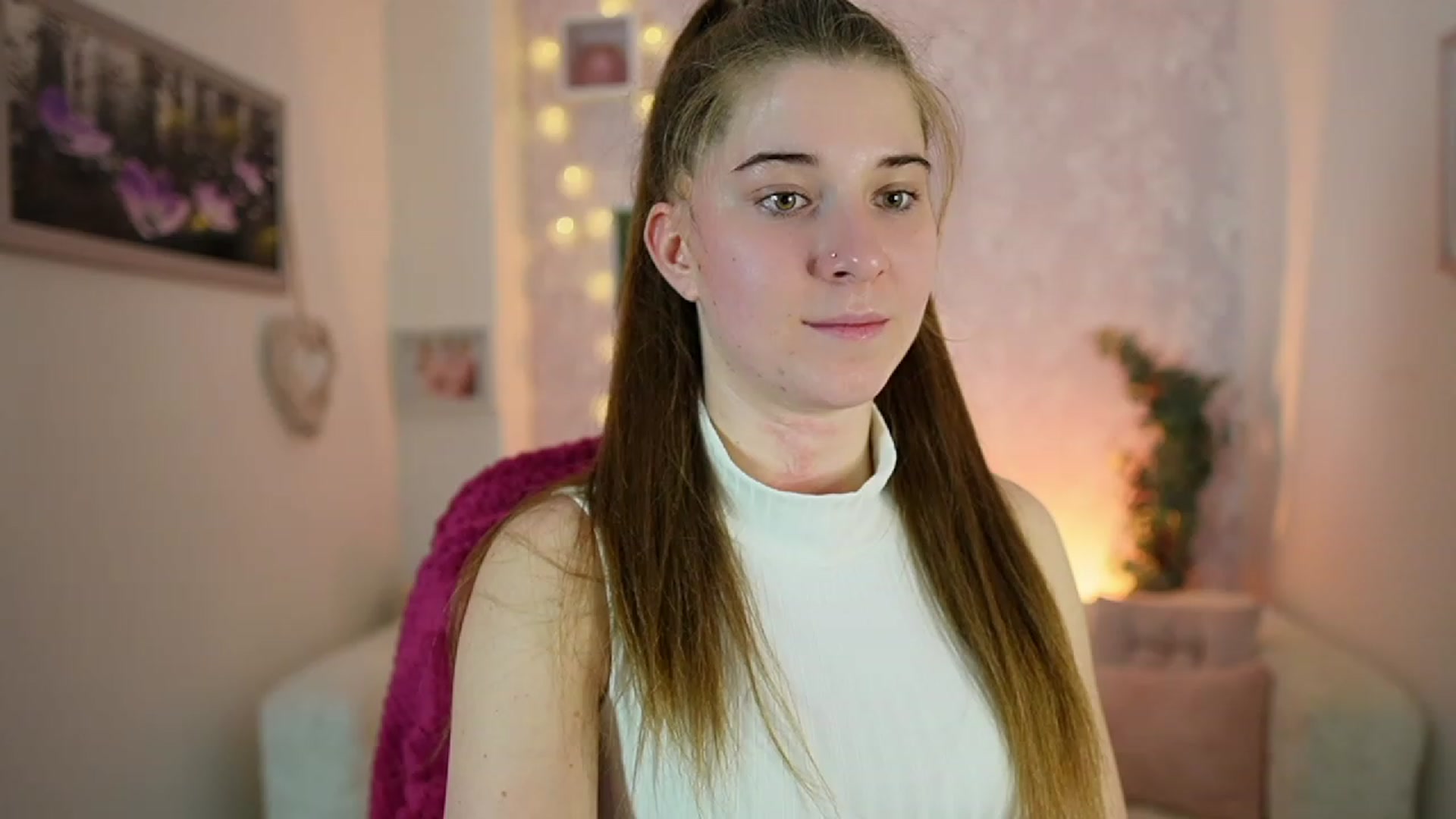 Gallery image thumbnail from Haley_Reed18's myfreecams stream on, 01/04/2024, 15:23 image 1 of 20