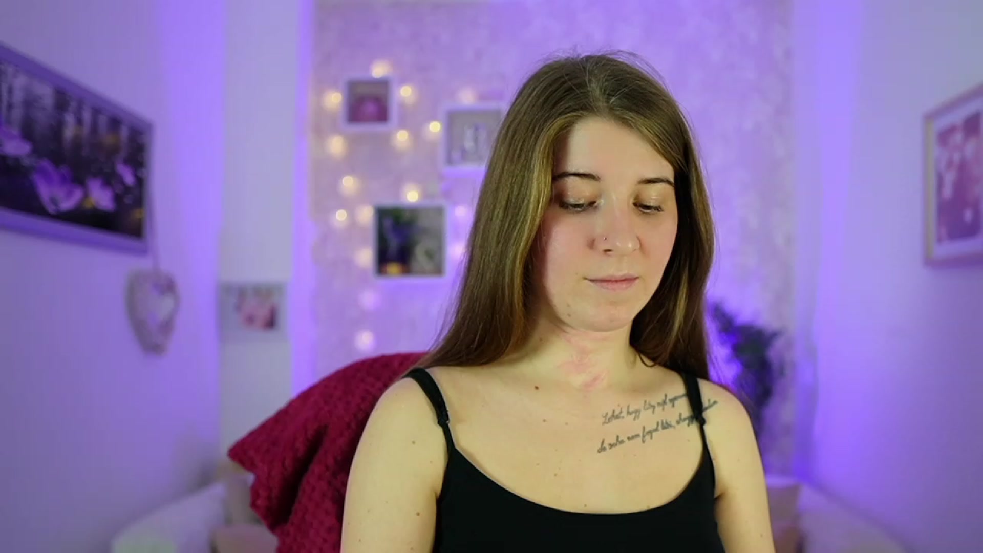 Gallery image thumbnail from Haley_Reed18's myfreecams stream on, 01/08/2024, 15:23 image 10 of 20