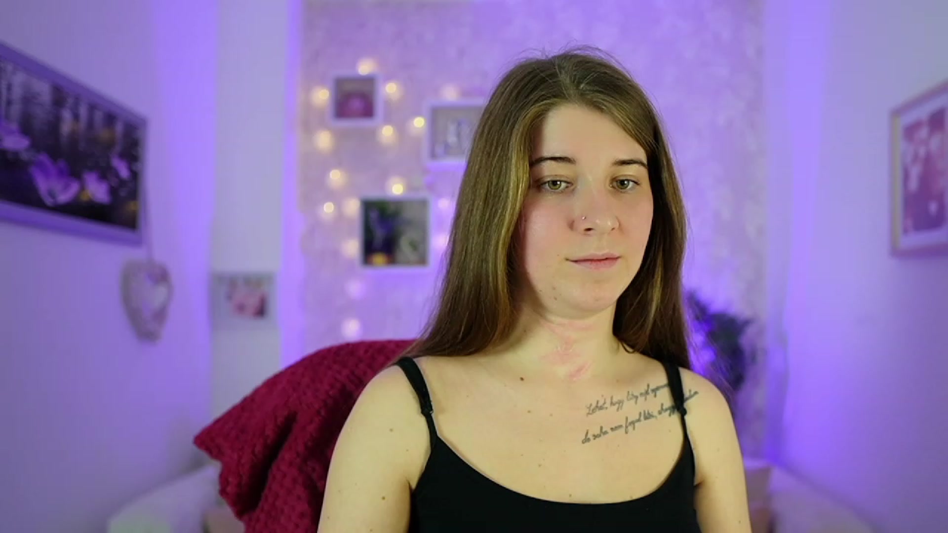 Gallery image thumbnail from Haley_Reed18's myfreecams stream on, 01/08/2024, 15:23 image 13 of 20