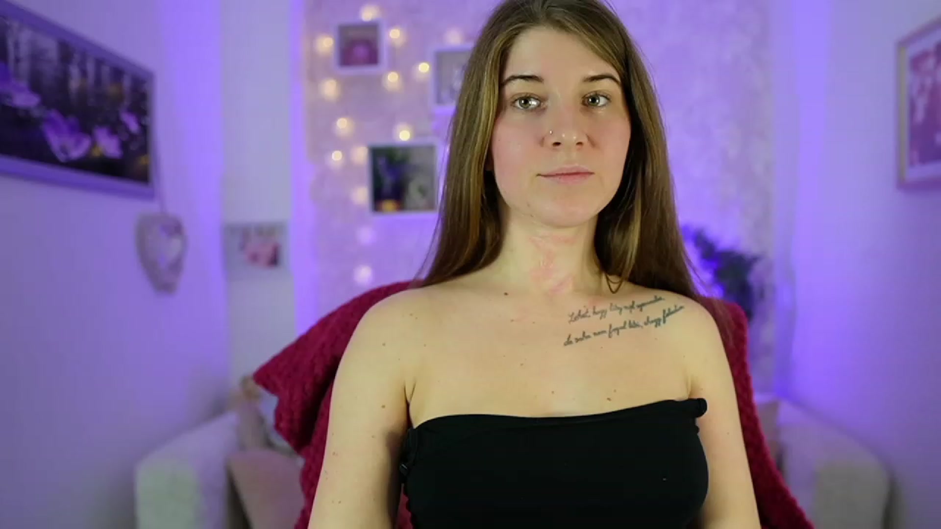 Gallery image thumbnail from Haley_Reed18's myfreecams stream on, 01/08/2024, 15:23 image 17 of 20
