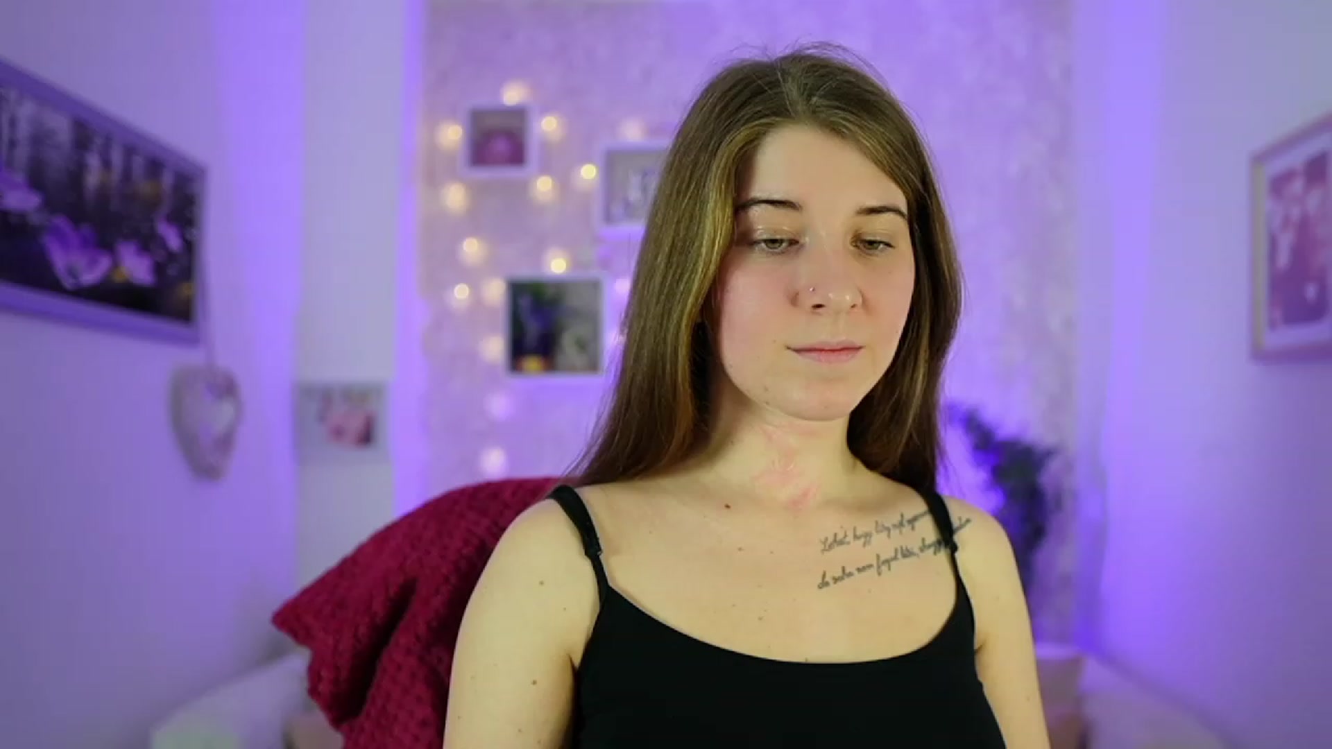 Gallery image thumbnail from Haley_Reed18's myfreecams stream on, 01/08/2024, 15:23 image 7 of 20