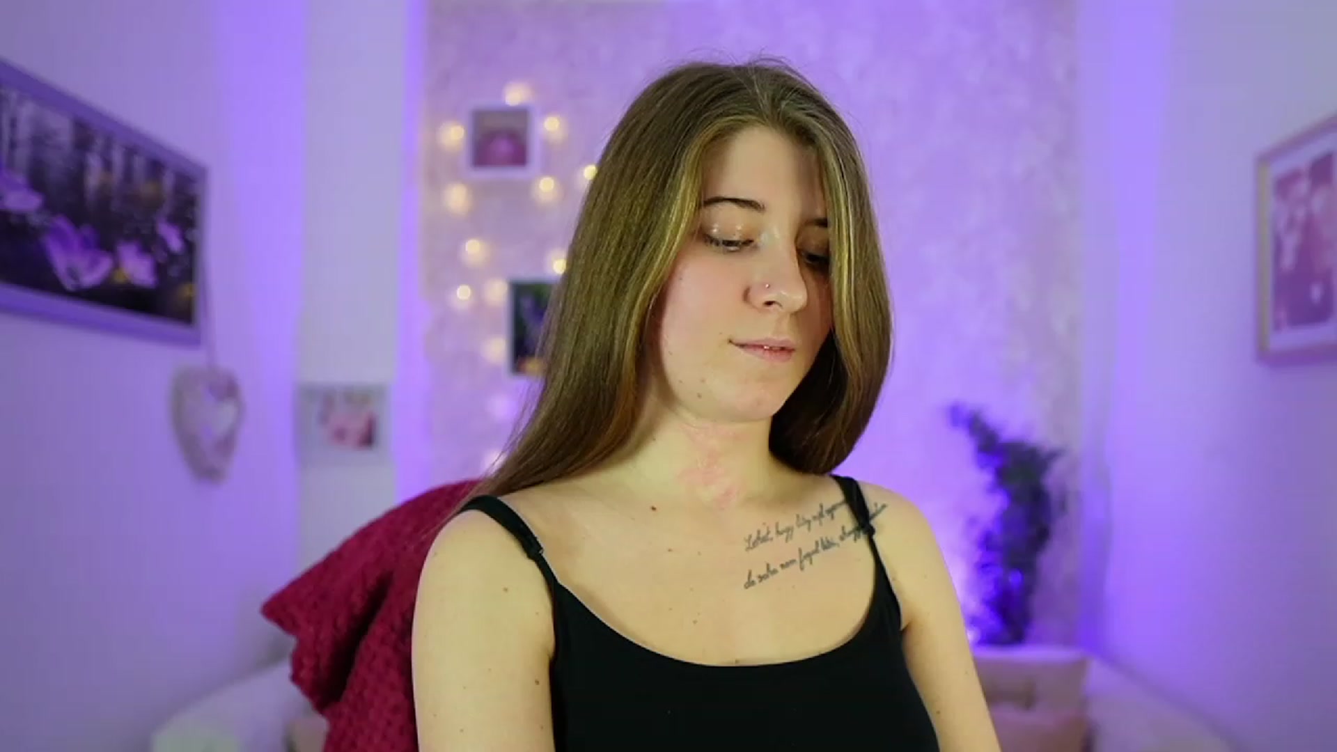 Gallery image thumbnail from Haley_Reed18's myfreecams stream on, 01/08/2024, 15:23 image 1 of 20