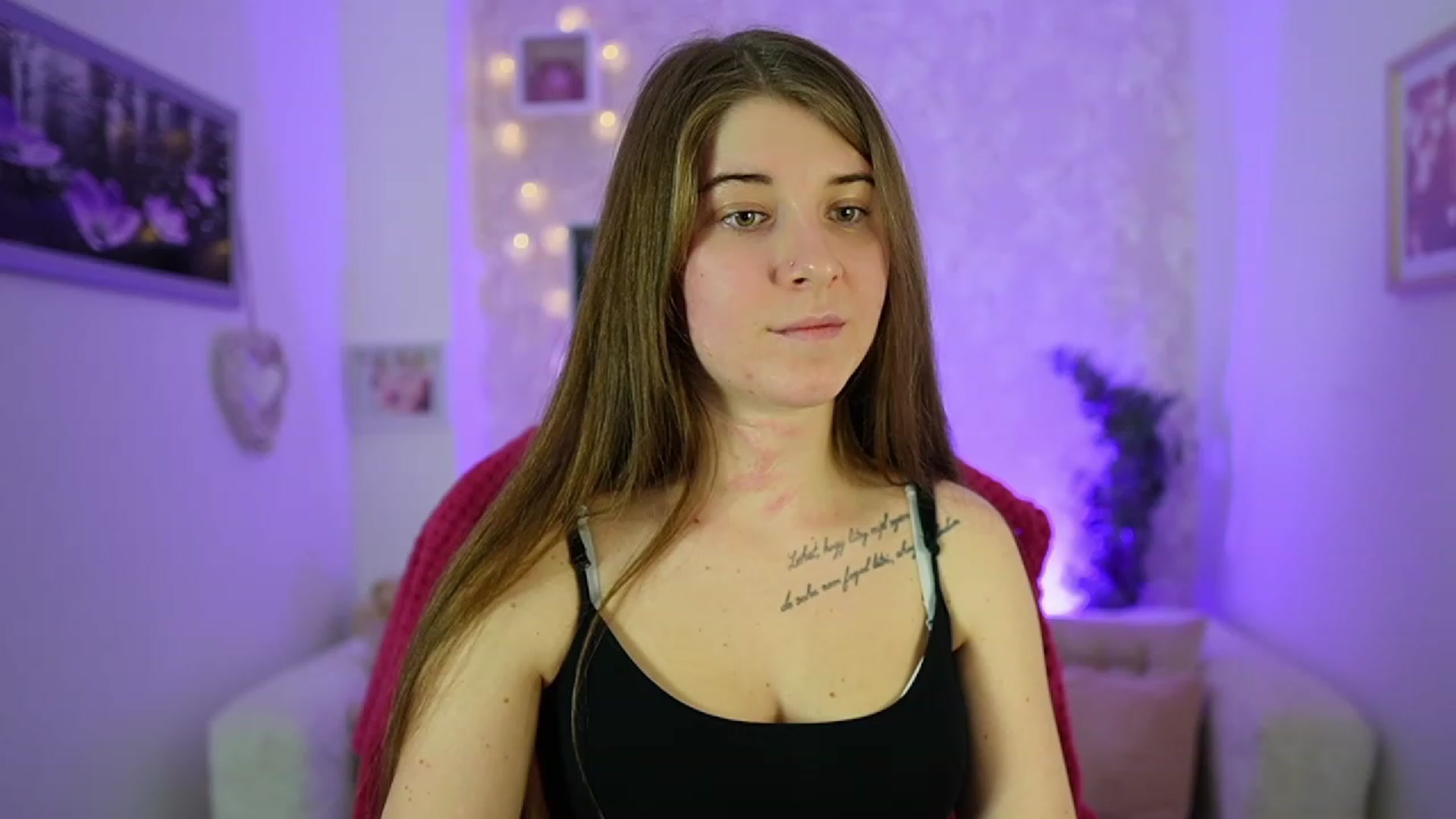 Gallery image thumbnail from Haley_Reed18's myfreecams stream on, 01/08/2024, 17:10 image 16 of 20