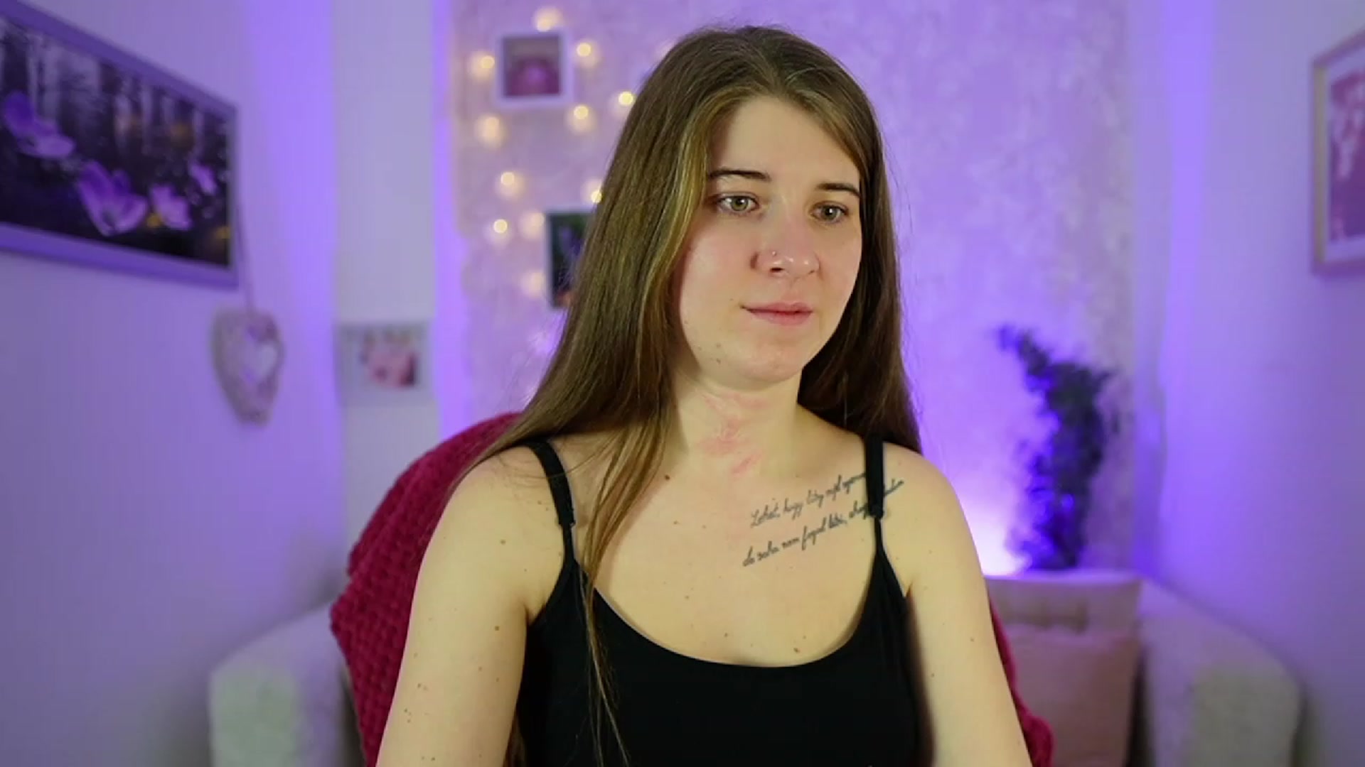 Gallery image thumbnail from Haley_Reed18's myfreecams stream on, 01/08/2024, 19:11 image 11 of 20