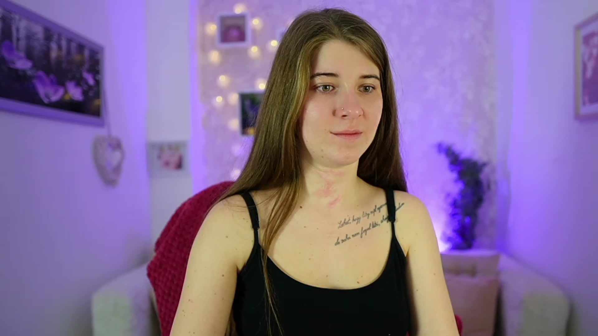 Gallery image thumbnail from Haley_Reed18's myfreecams stream on, 01/08/2024, 19:11 image 10 of 20