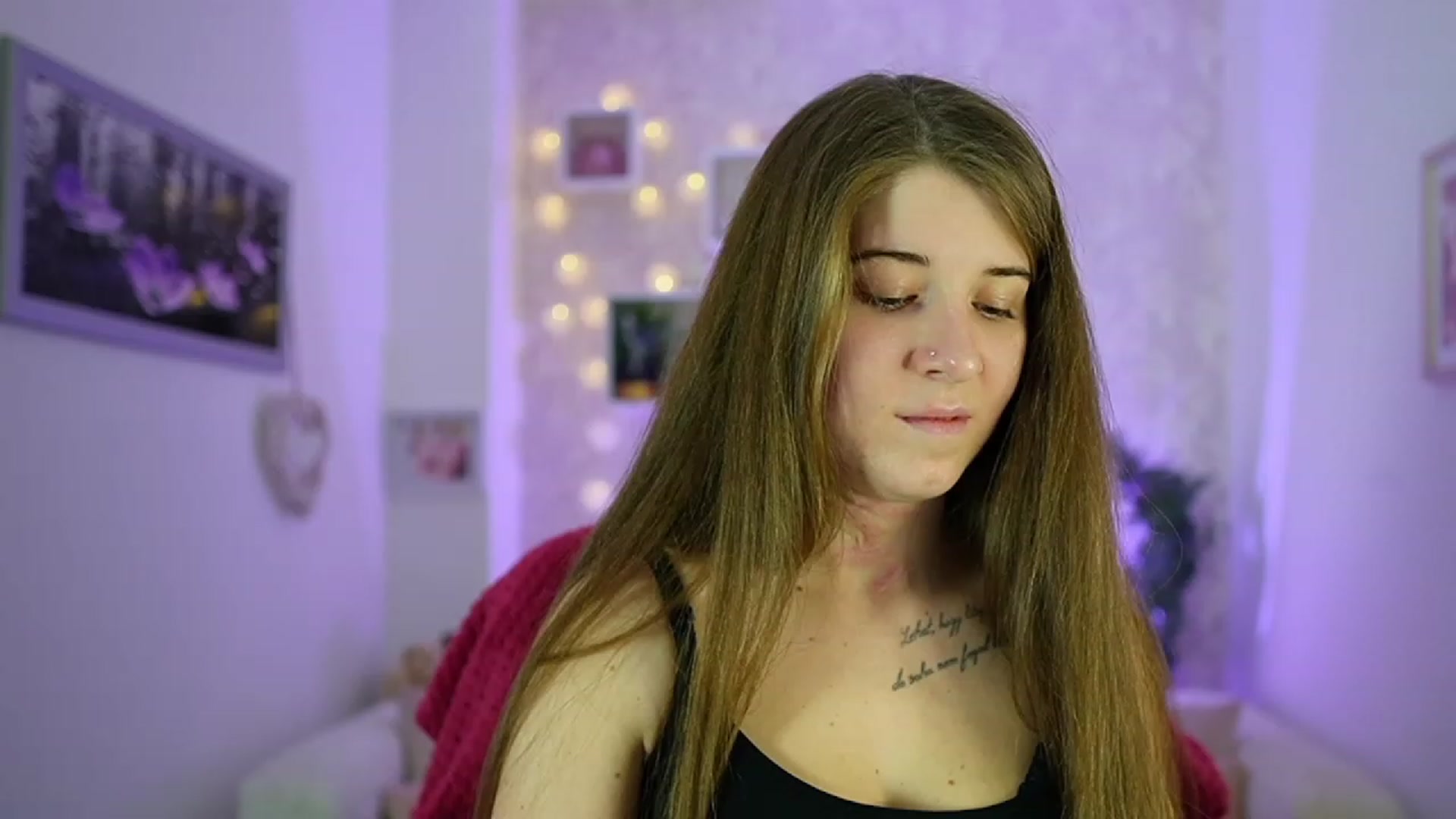 Gallery image thumbnail from Haley_Reed18's myfreecams stream on, 01/12/2024, 17:50 image 10 of 20