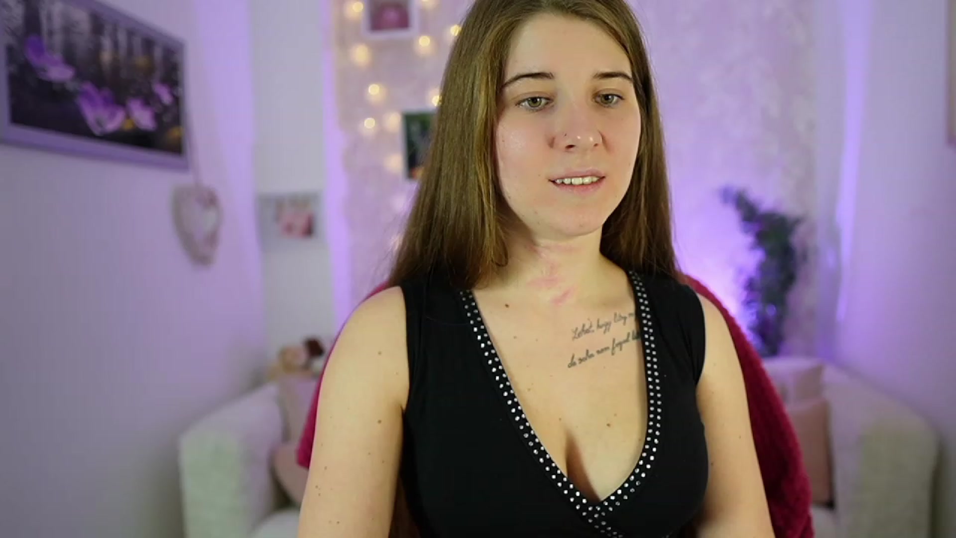 Gallery image thumbnail from Haley_Reed18's myfreecams stream on, 01/14/2024, 17:10 image 11 of 20