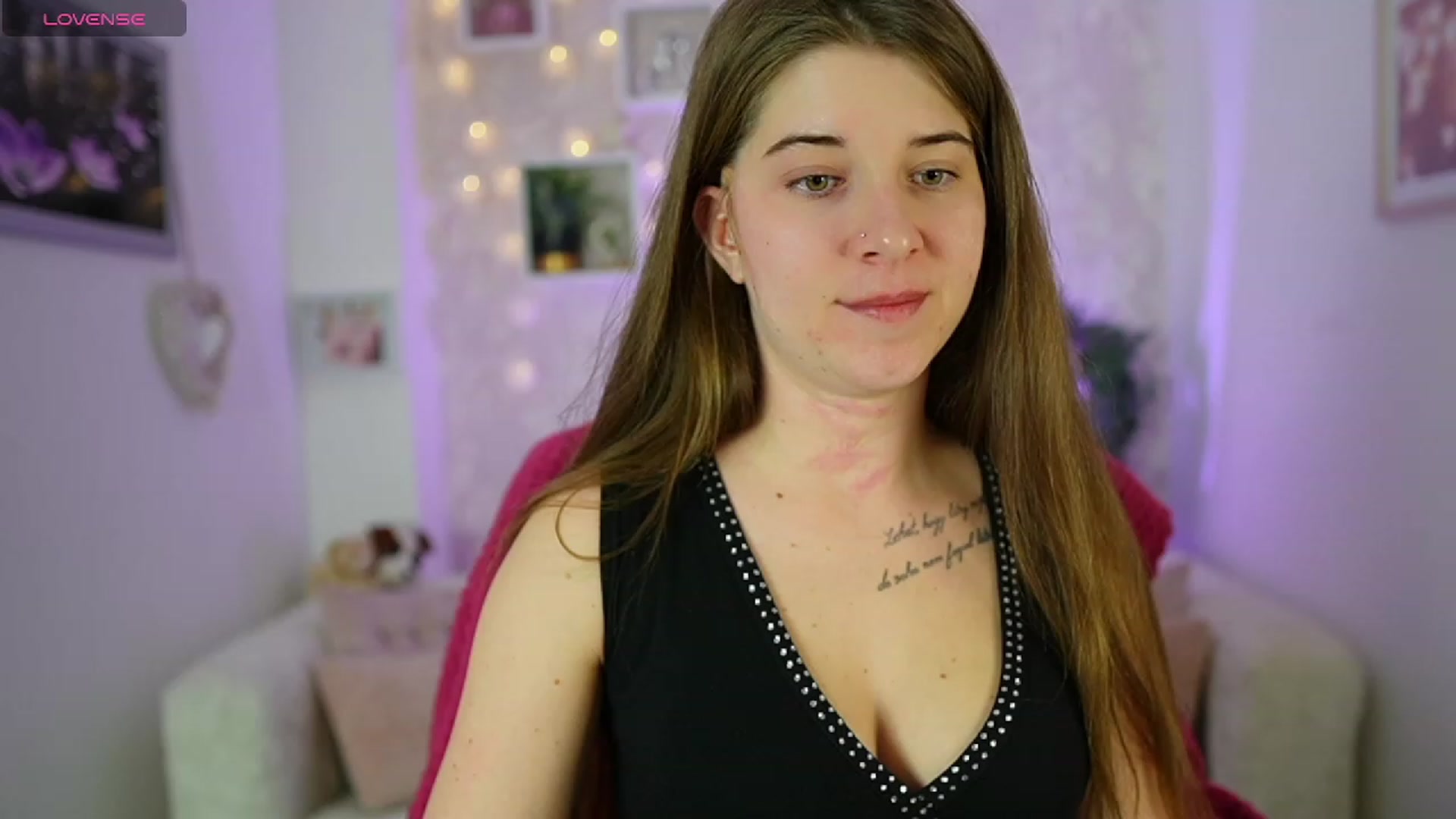 Gallery image thumbnail from Haley_Reed18's myfreecams stream on, 01/17/2024, 17:46 image 18 of 20