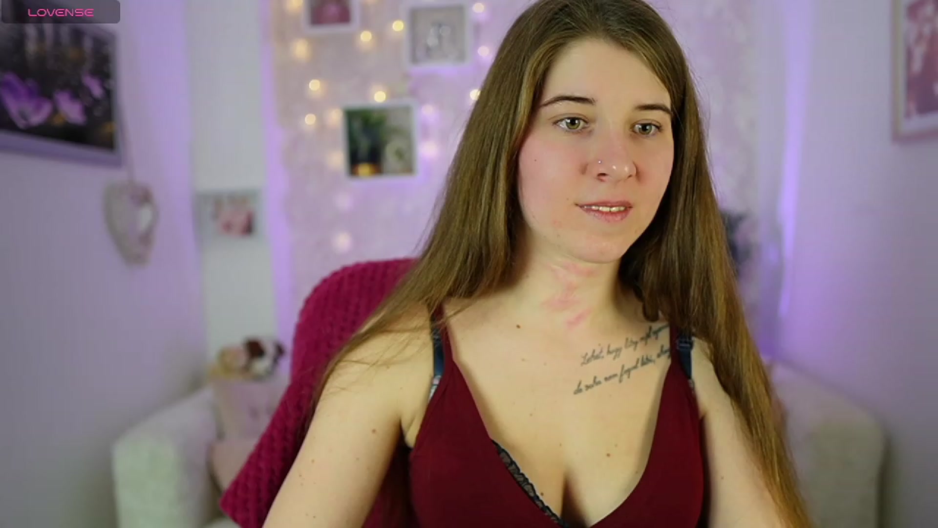 Gallery image thumbnail from Haley_Reed18's myfreecams stream on, 01/18/2024, 15:34 image 17 of 20