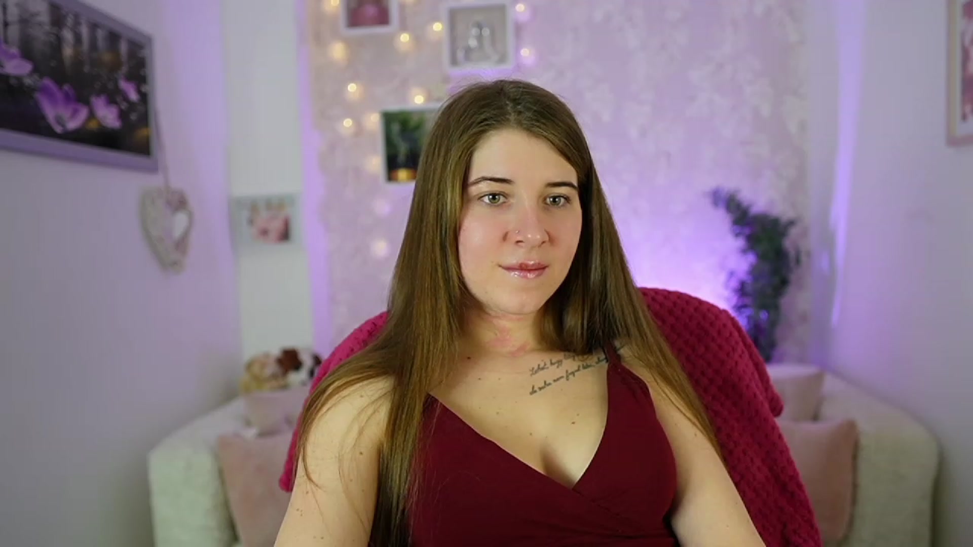 Gallery image thumbnail from Haley_Reed18's myfreecams stream on, 01/23/2024, 15:01 image 9 of 20
