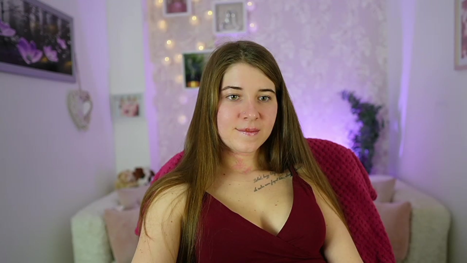Gallery image thumbnail from Haley_Reed18's myfreecams stream on, 01/23/2024, 15:01 image 12 of 20