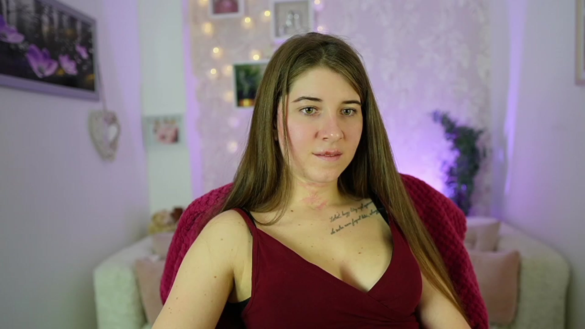 Gallery image thumbnail from Haley_Reed18's myfreecams stream on, 01/23/2024, 16:16 image 4 of 20