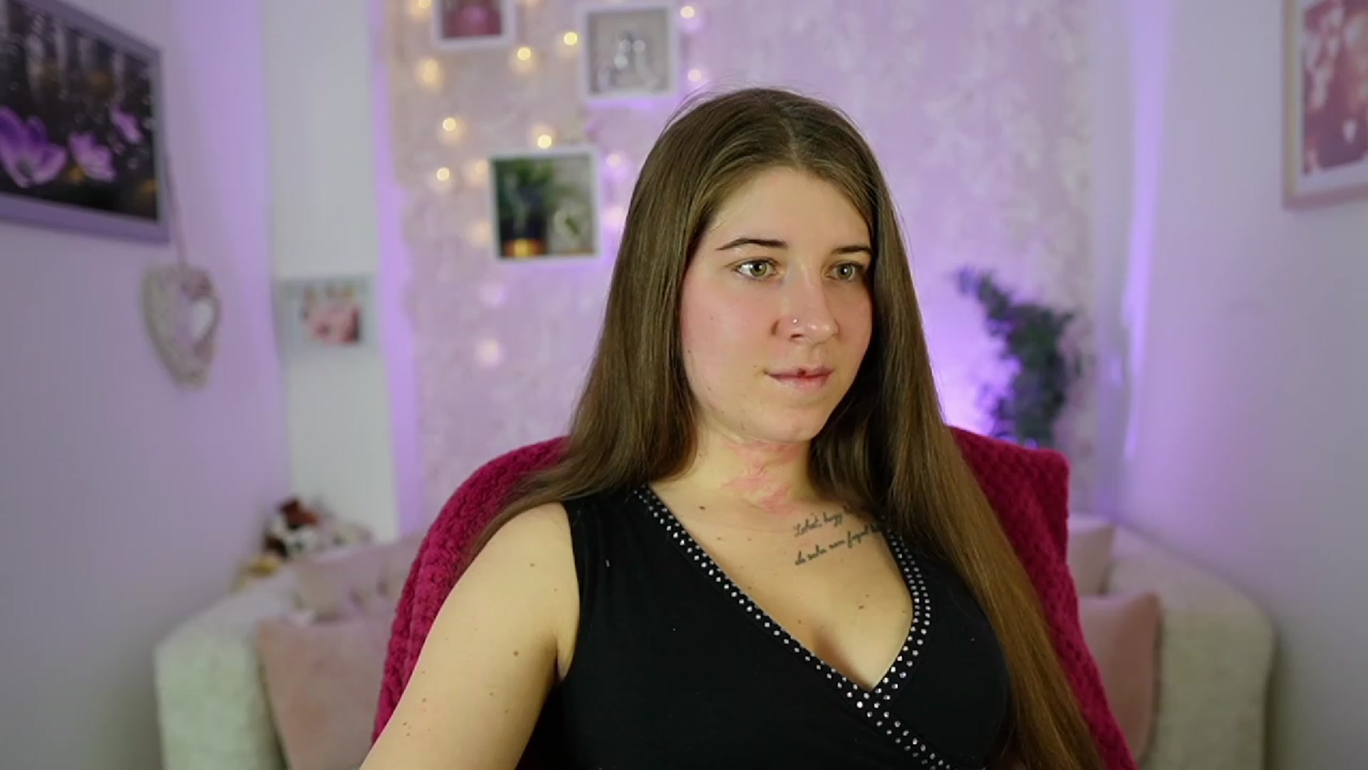 Gallery image thumbnail from Haley_Reed18's myfreecams stream on, 01/25/2024, 14:46 image 3 of 20
