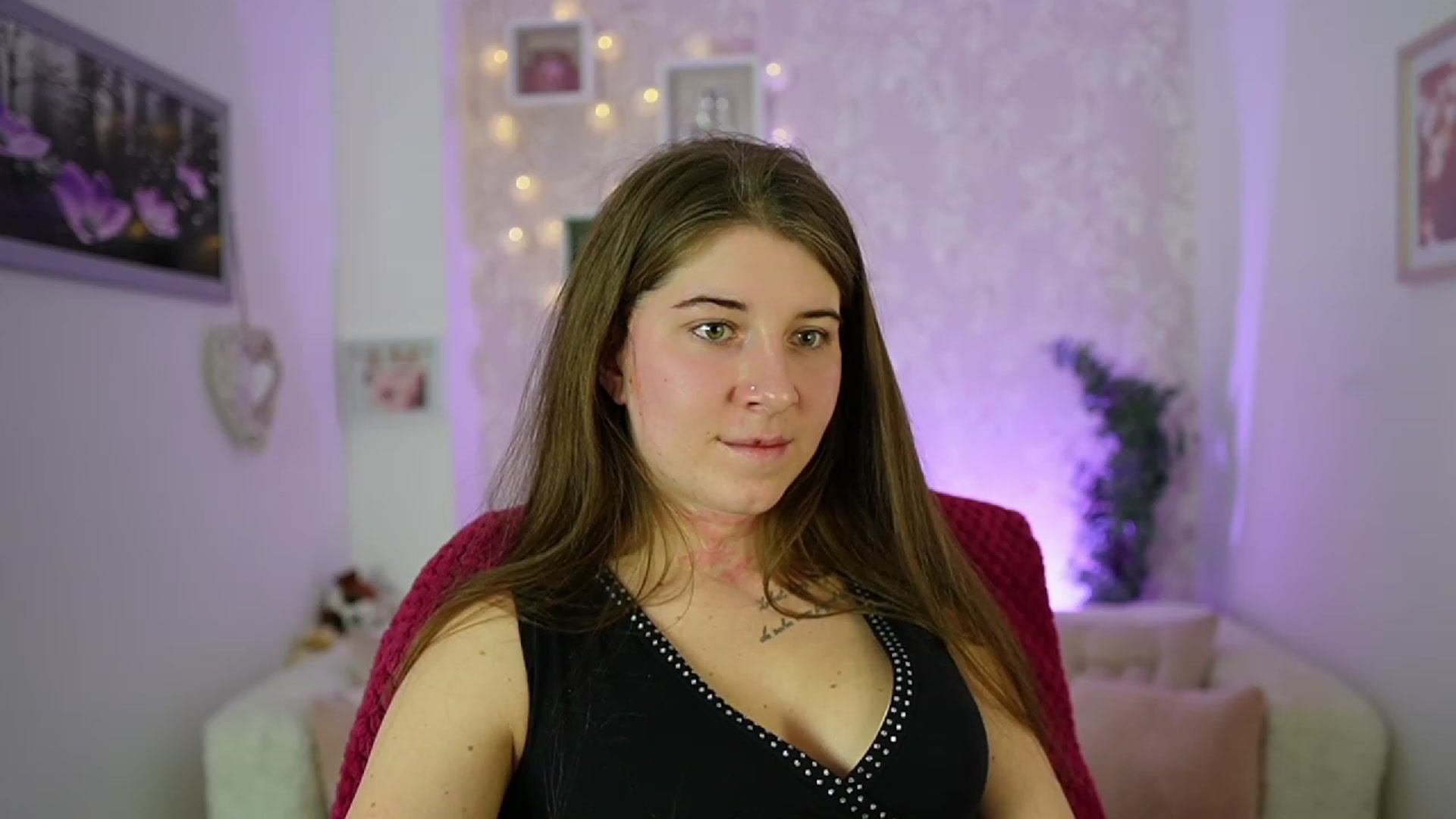 Gallery image thumbnail from Haley_Reed18's myfreecams stream on, 01/25/2024, 14:46 image 19 of 20