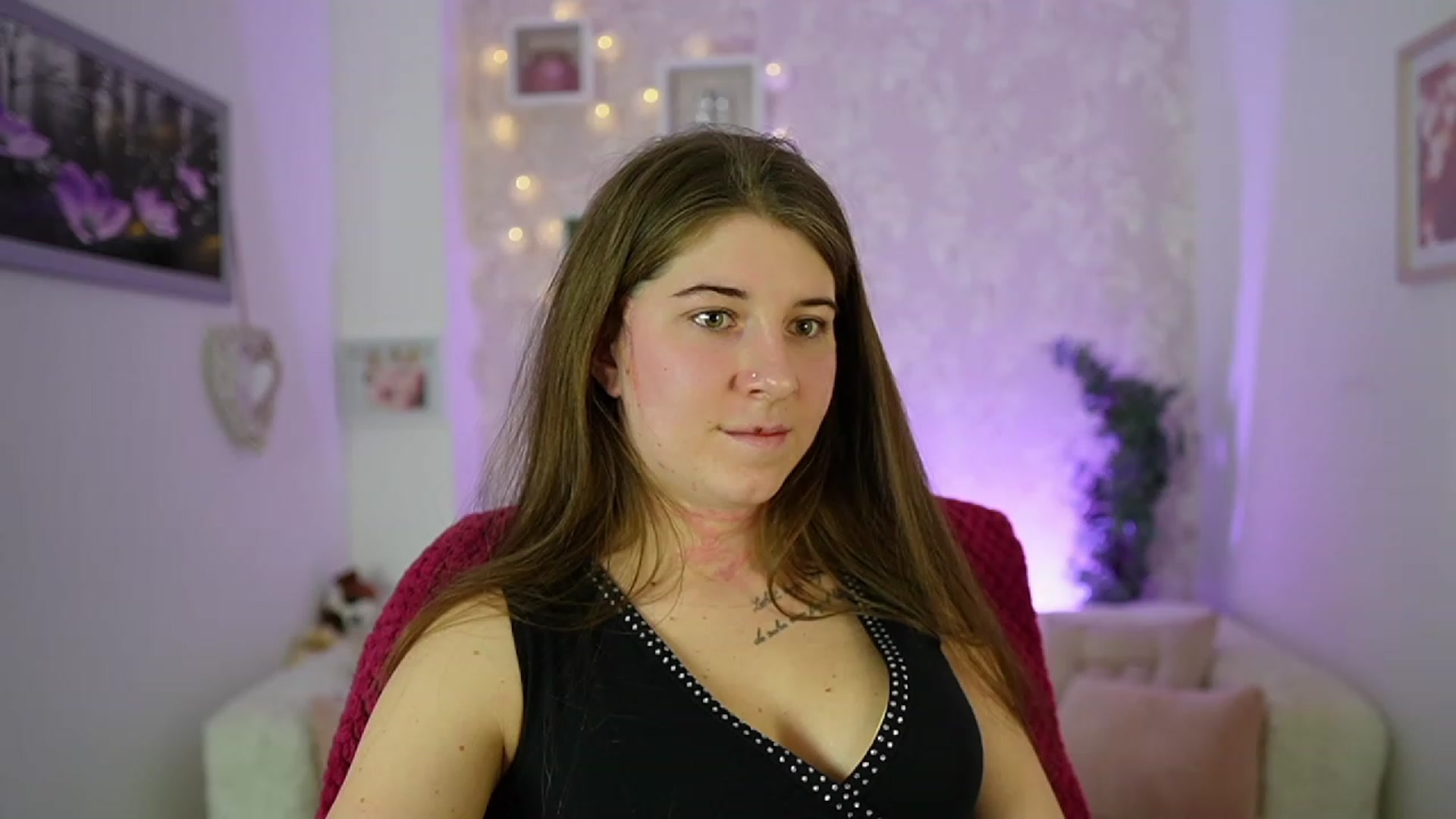 Gallery image thumbnail from Haley_Reed18's myfreecams stream on, 01/25/2024, 14:46 image 18 of 20