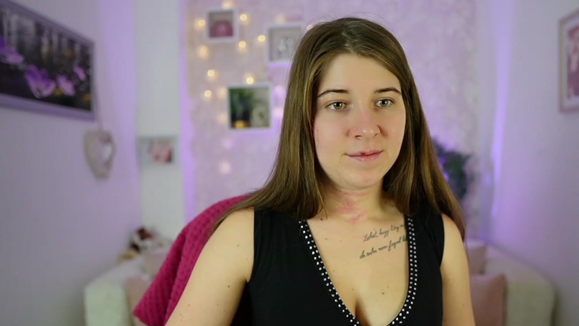 Gallery image thumbnail from Haley_Reed18's myfreecams stream on, 01/25/2024, 18:31 image 2 of 20