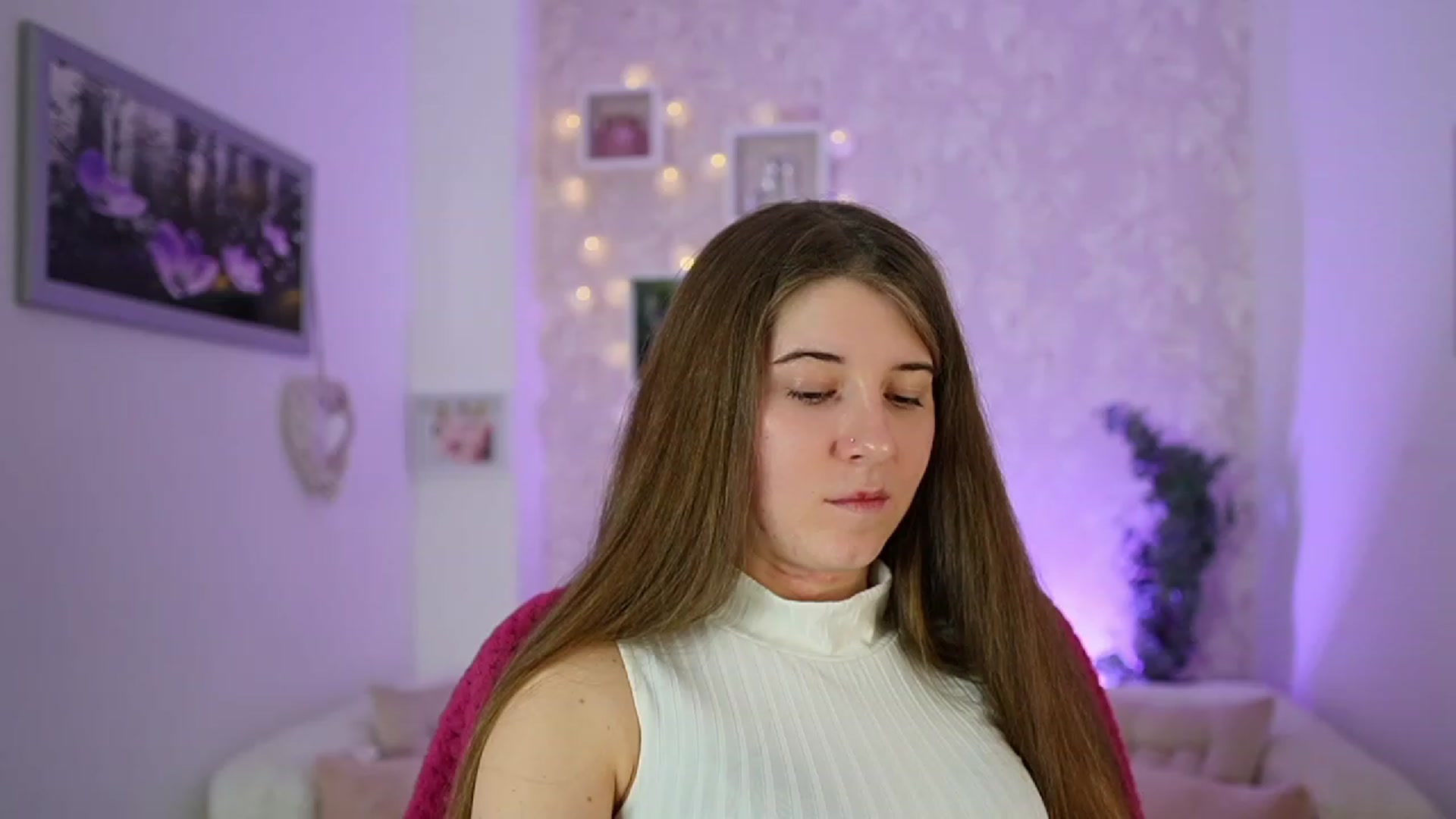 Gallery image thumbnail from Haley_Reed18's myfreecams stream on, 01/26/2024, 18:40 image 14 of 20
