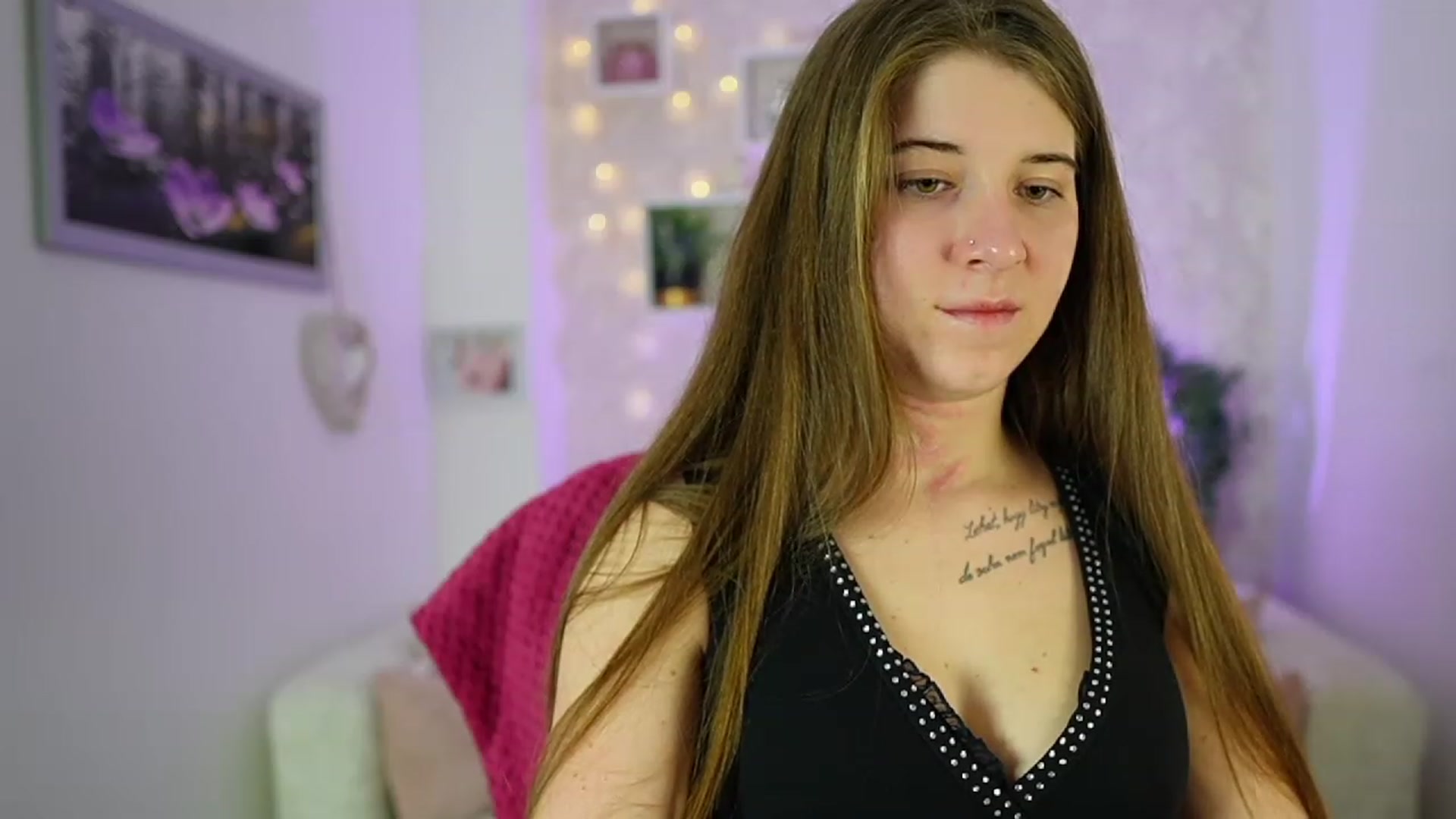 Gallery image thumbnail from Haley_Reed18's myfreecams stream on, 01/30/2024, 18:54 image 20 of 20