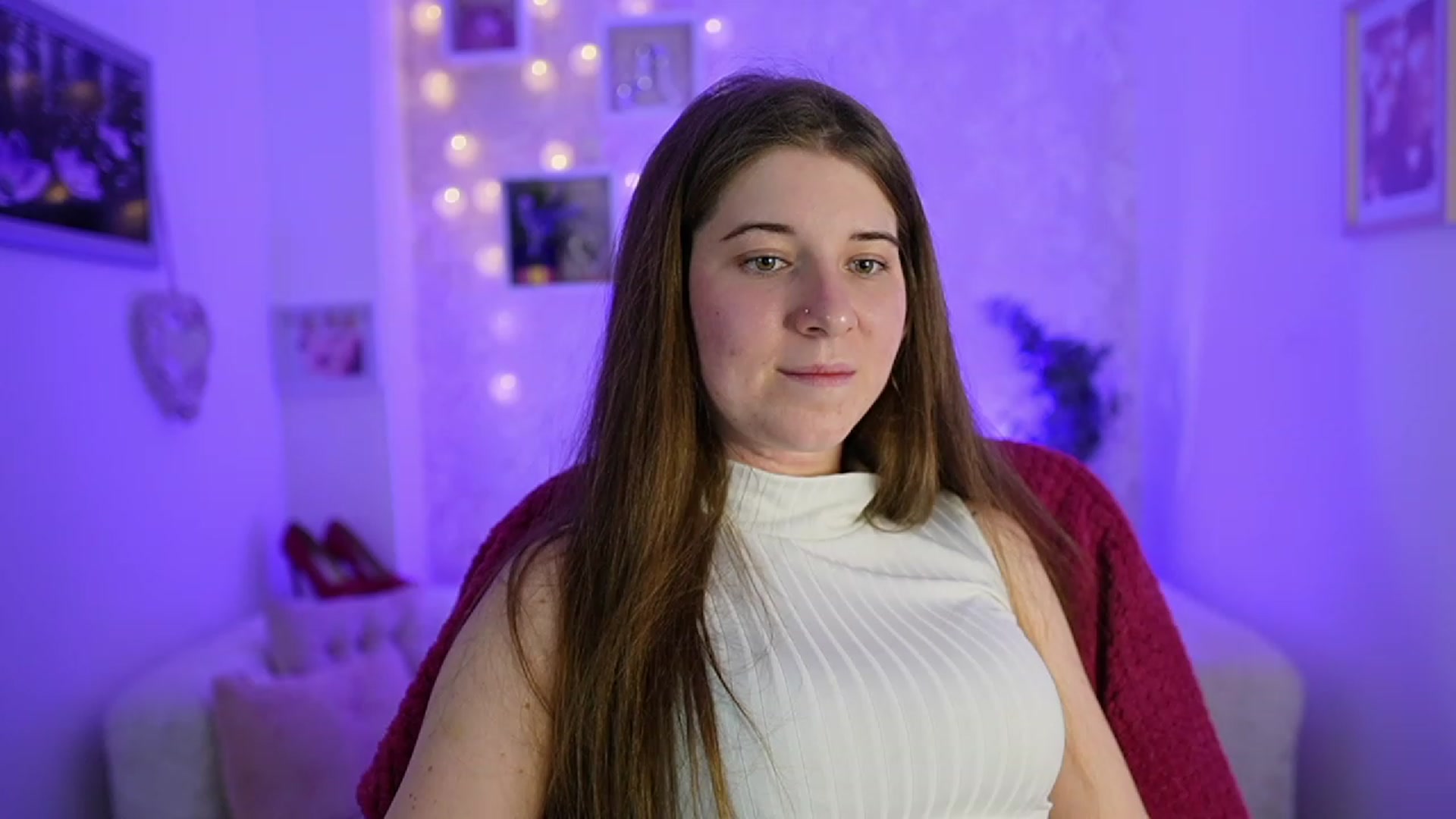Gallery image thumbnail from Haley_Reed18's myfreecams stream on, 02/13/2024, 16:49 image 14 of 20