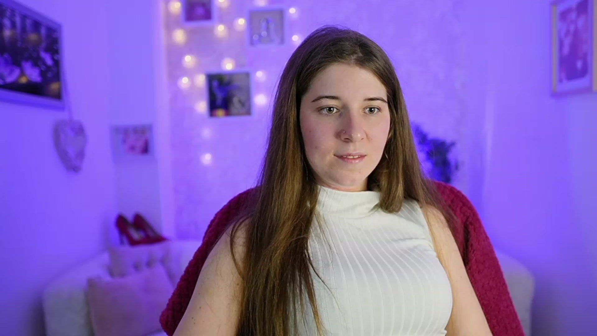 Gallery image thumbnail from Haley_Reed18's myfreecams stream on, 02/13/2024, 16:49 image 13 of 20