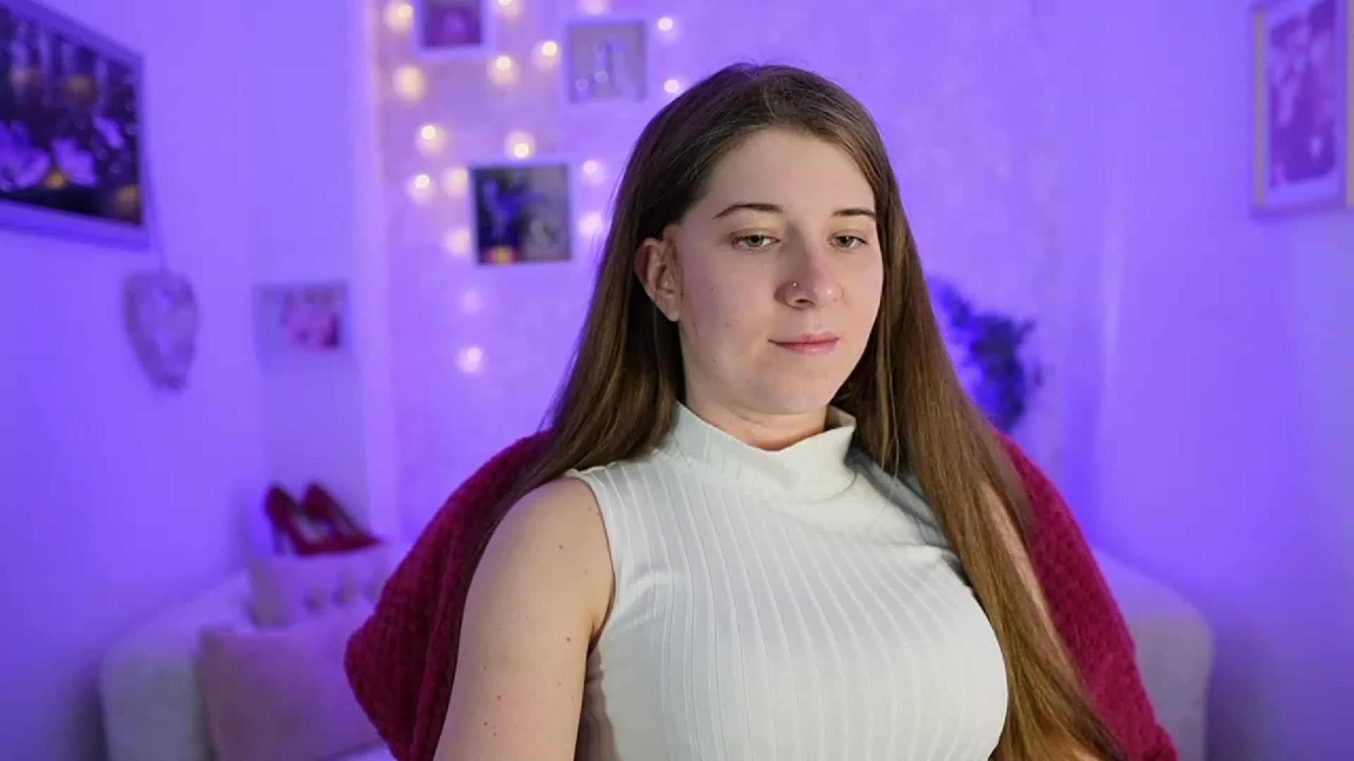 Gallery image thumbnail from Haley_Reed18's myfreecams stream on, 02/13/2024, 17:05 image 11 of 20