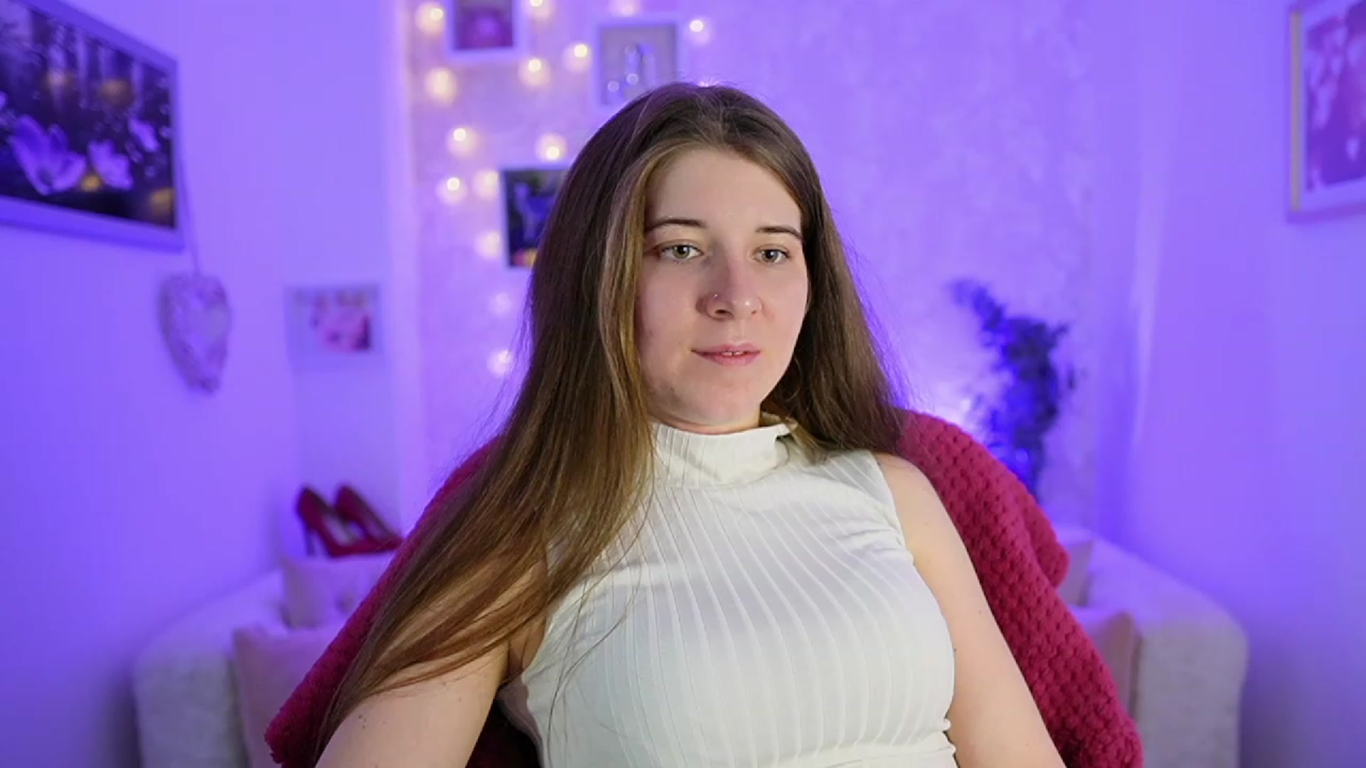 Gallery image thumbnail from Haley_Reed18's myfreecams stream on, 02/13/2024, 18:52 image 1 of 20