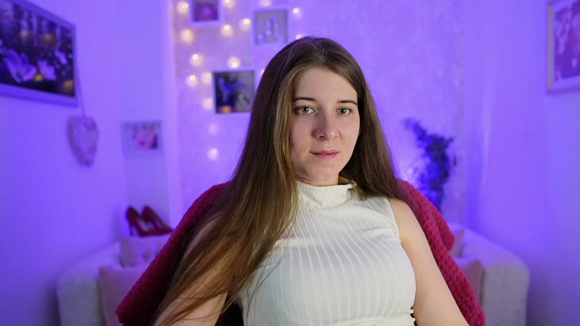 Gallery image thumbnail from Haley_Reed18's myfreecams stream on, 02/13/2024, 18:52 image 14 of 20