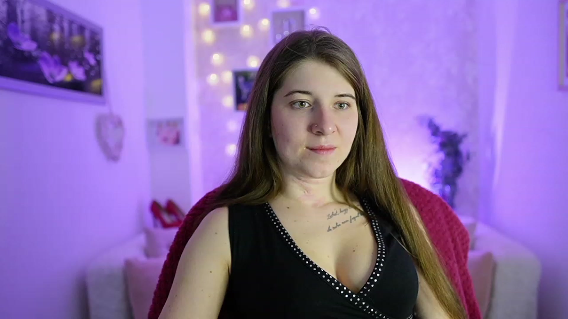 Gallery image thumbnail from Haley_Reed18's myfreecams stream on, 02/16/2024, 17:34 image 11 of 20