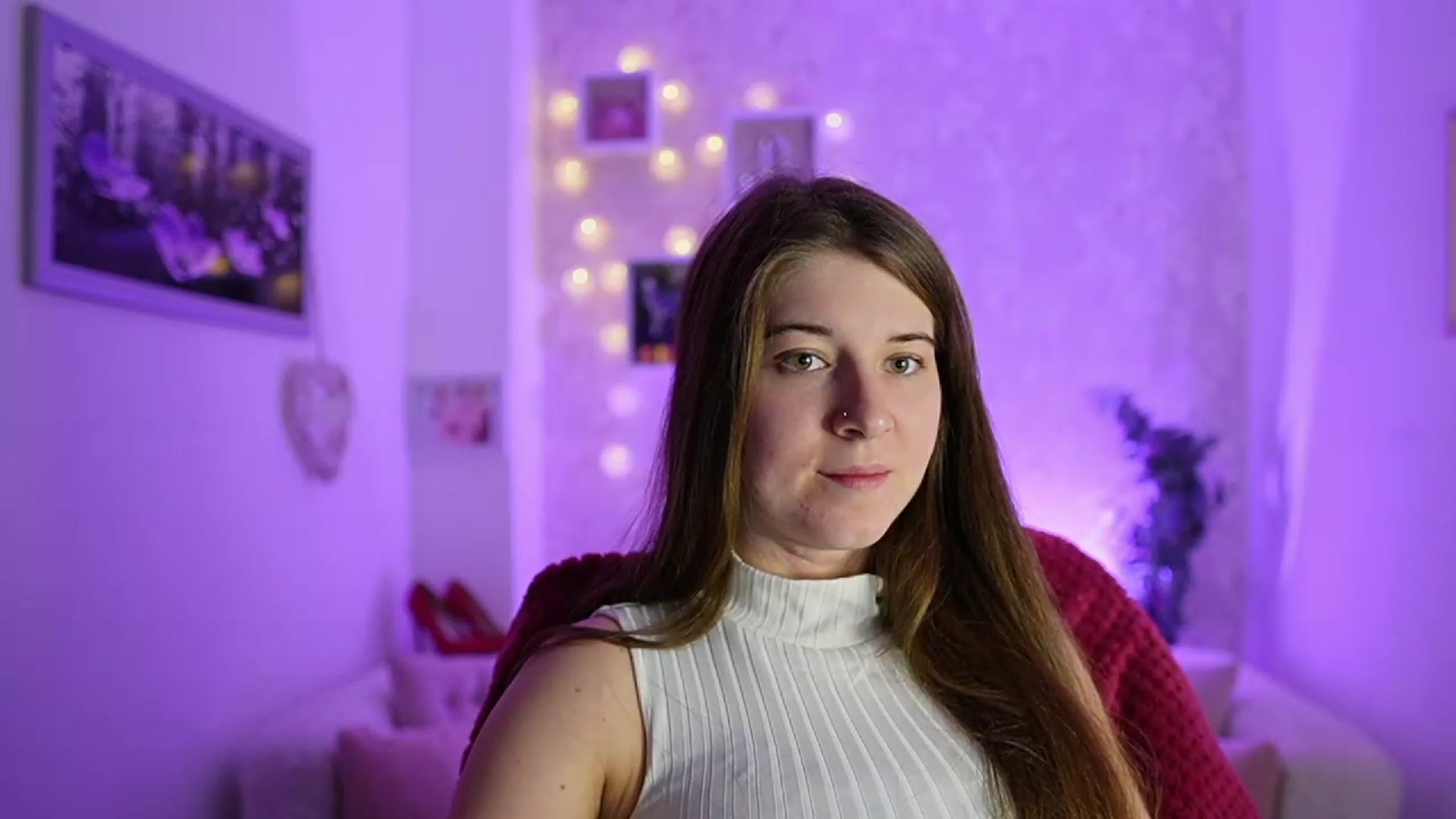 Gallery image thumbnail from Haley_Reed18's myfreecams stream on, 02/18/2024, 17:36 image 5 of 20