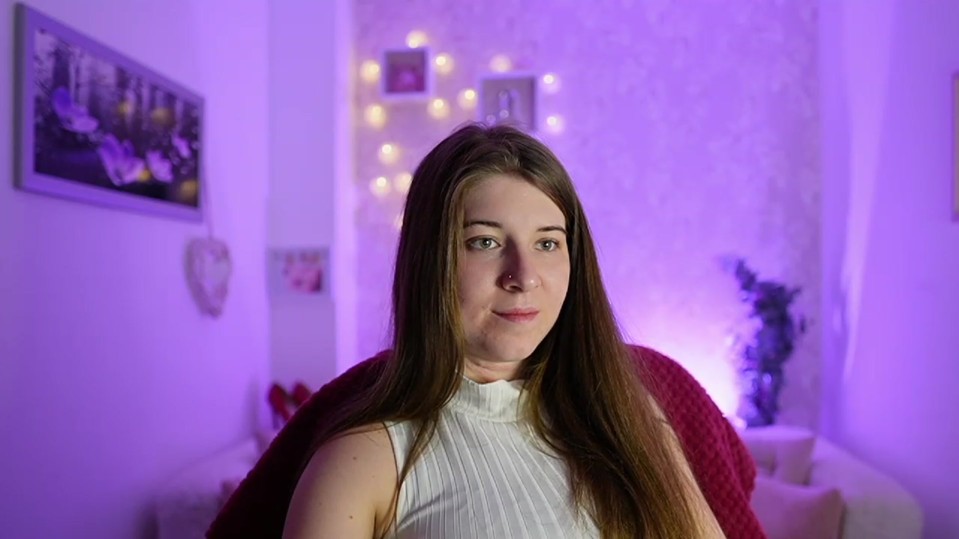 Gallery image thumbnail from Haley_Reed18's myfreecams stream on, 02/18/2024, 17:36 image 17 of 20