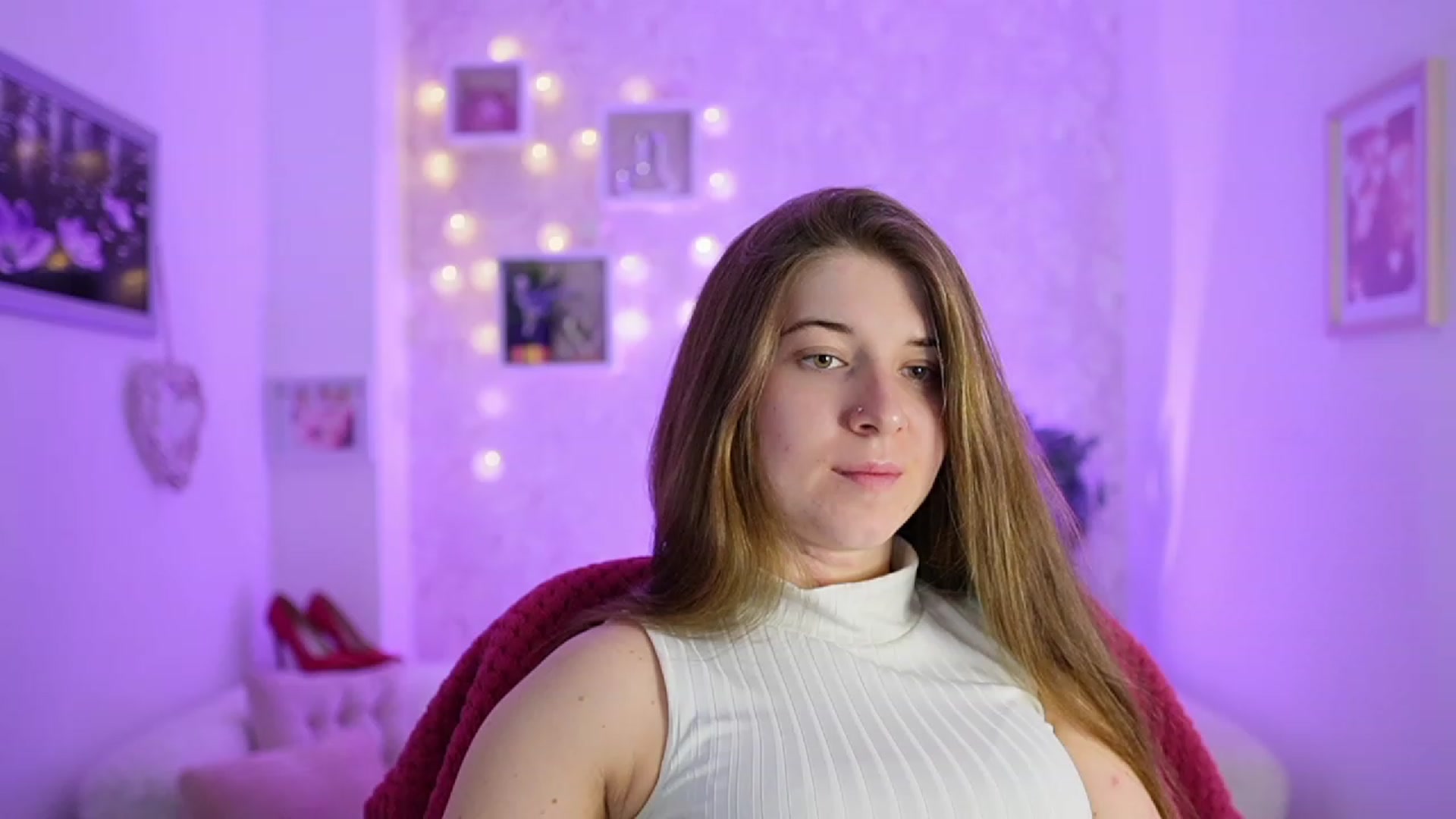 Gallery image thumbnail from Haley_Reed18's myfreecams stream on, 02/19/2024, 16:57 image 2 of 20