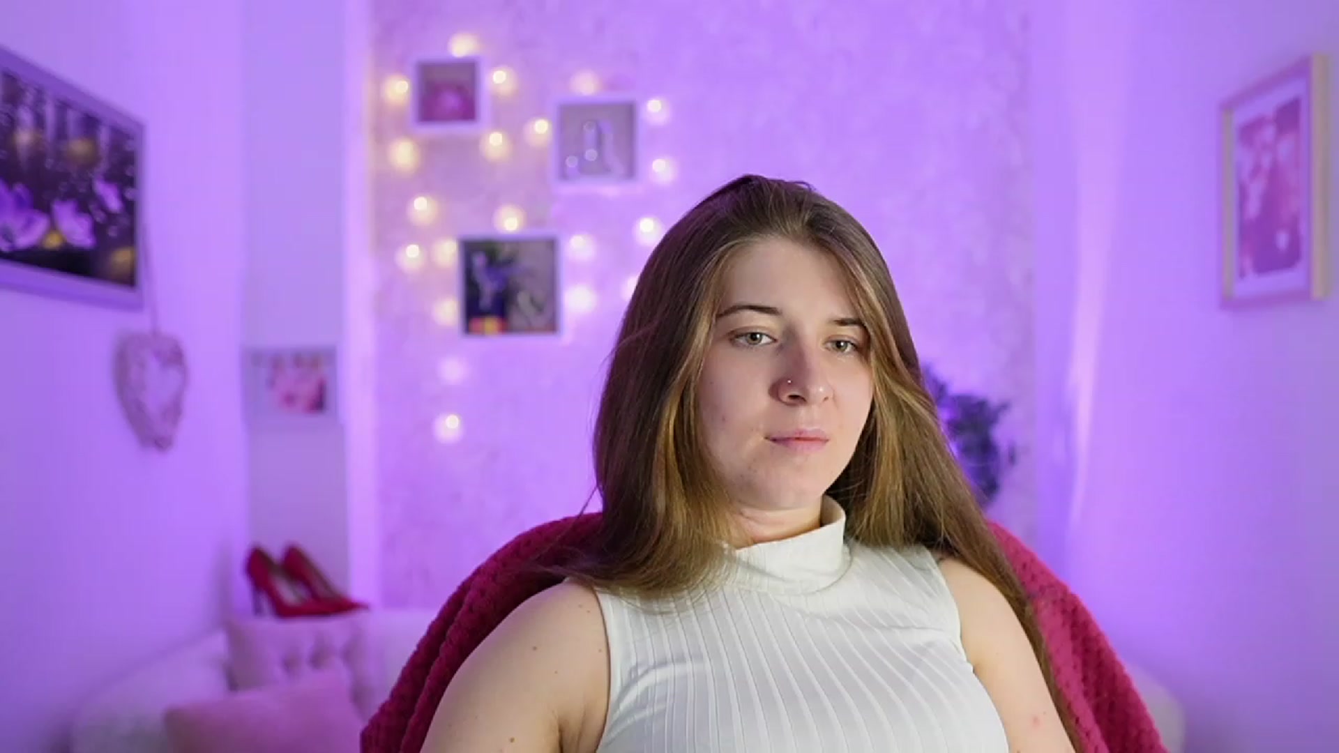 Gallery image thumbnail from Haley_Reed18's myfreecams stream on, 02/19/2024, 16:57 image 6 of 20