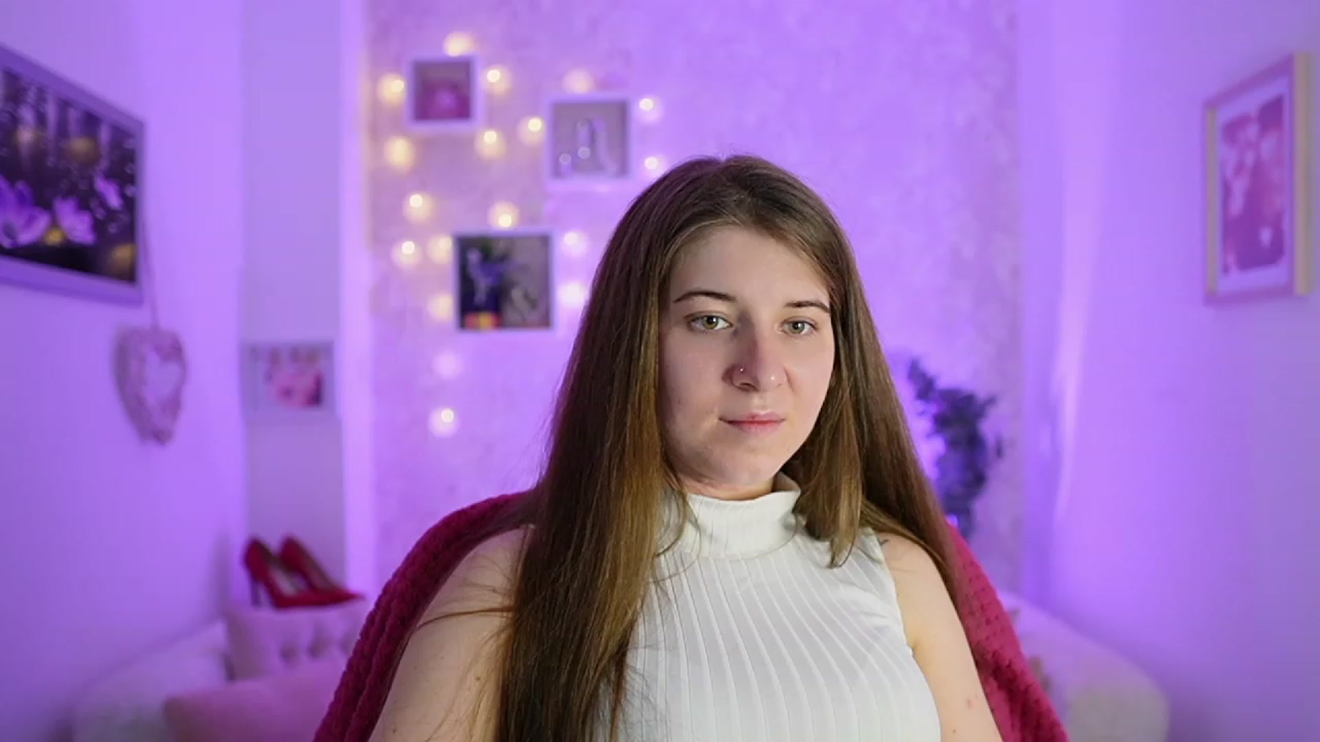 Gallery image thumbnail from Haley_Reed18's myfreecams stream on, 02/19/2024, 17:55 image 6 of 20