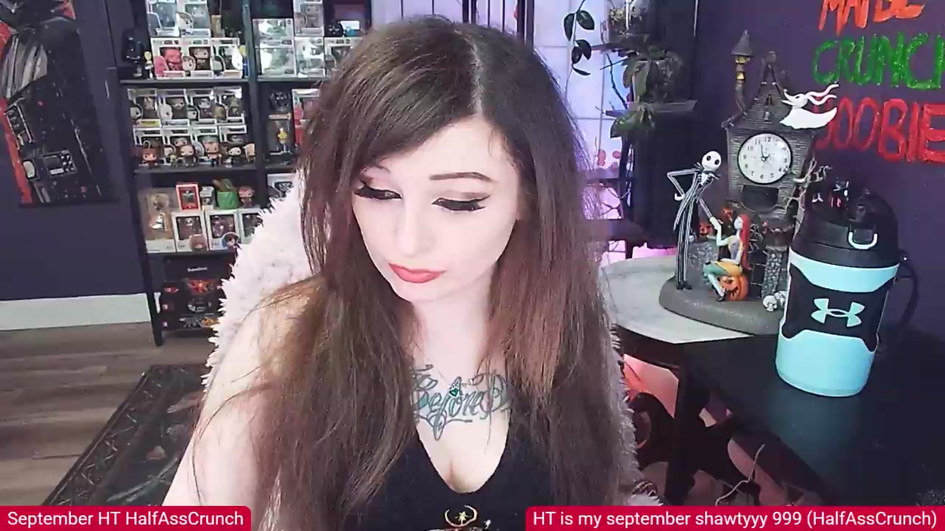Gallery image thumbnail from HalfAssElvira's myfreecams stream on, 09/06/2026, 10:12 image 9 of 20