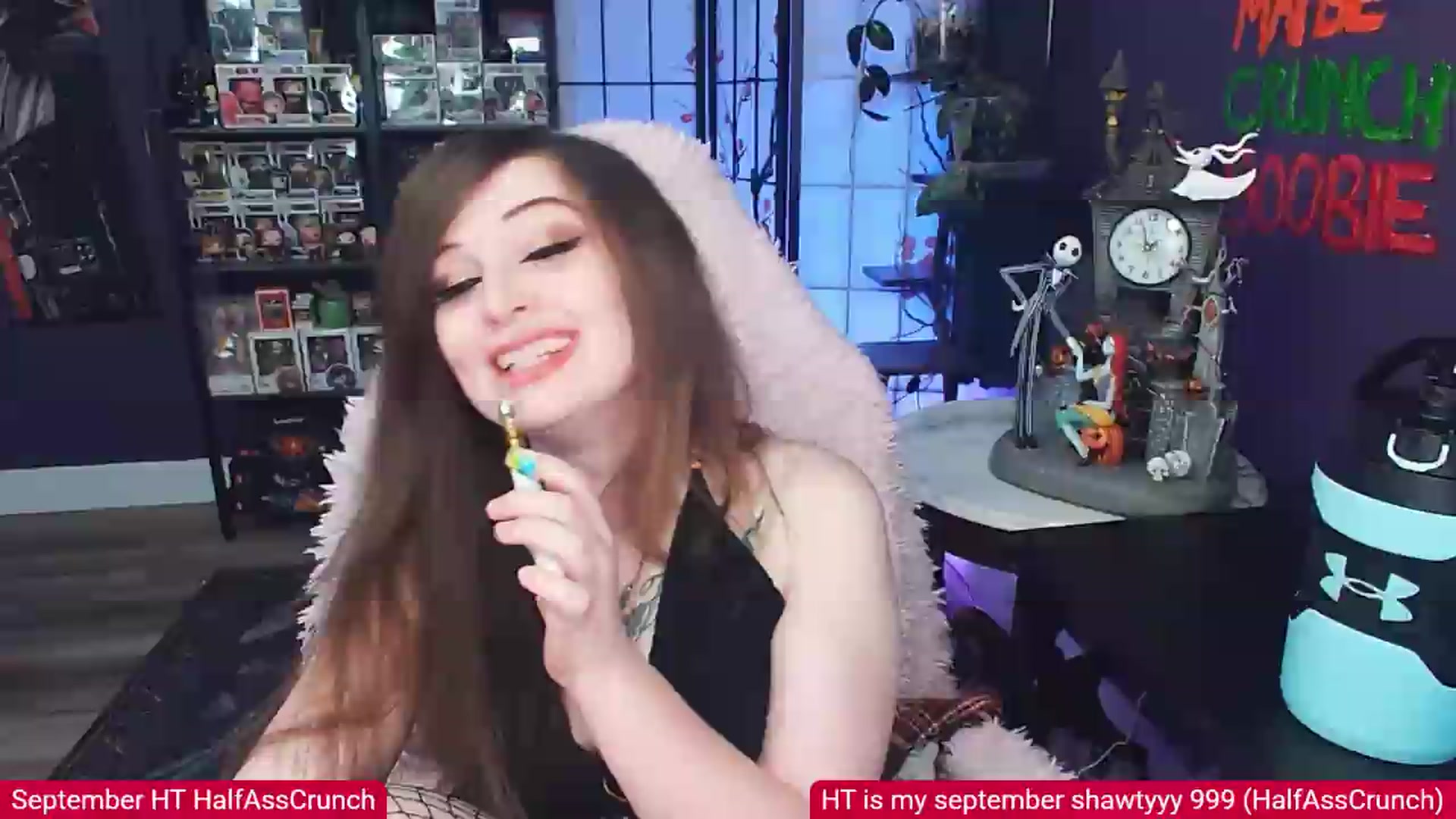 Gallery image thumbnail from HalfAssElvira's myfreecams stream on, 09/06/2026, 10:12 image 3 of 20