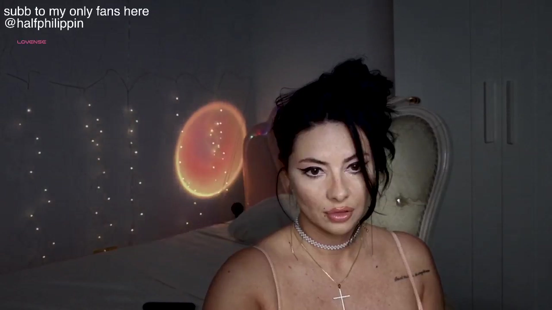 Gallery image thumbnail from HalfPhilippin's myfreecams stream on, 01/16/2026, 19:56 image 17 of 20